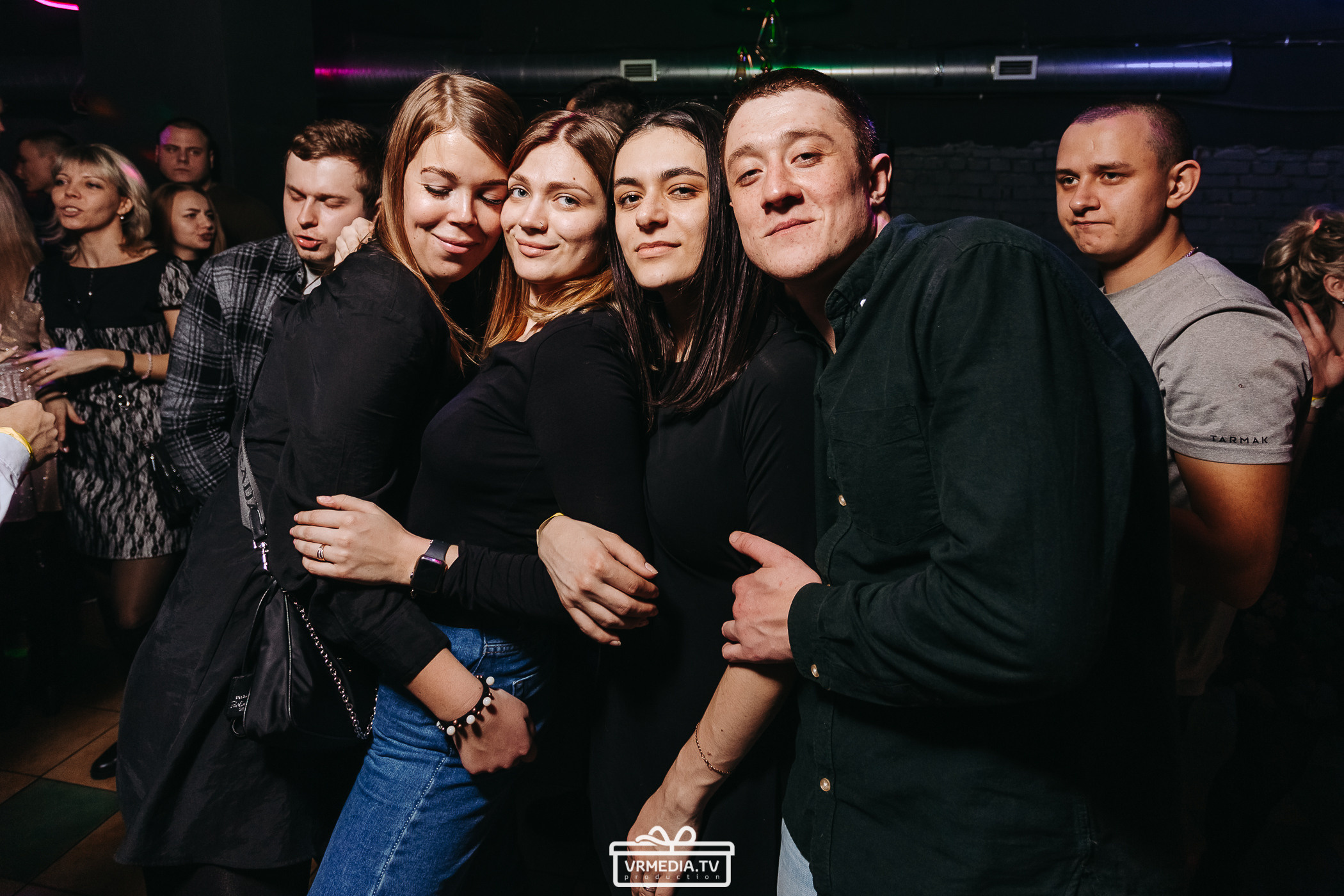 Новогодняя вечеринка в баре «BORODA»