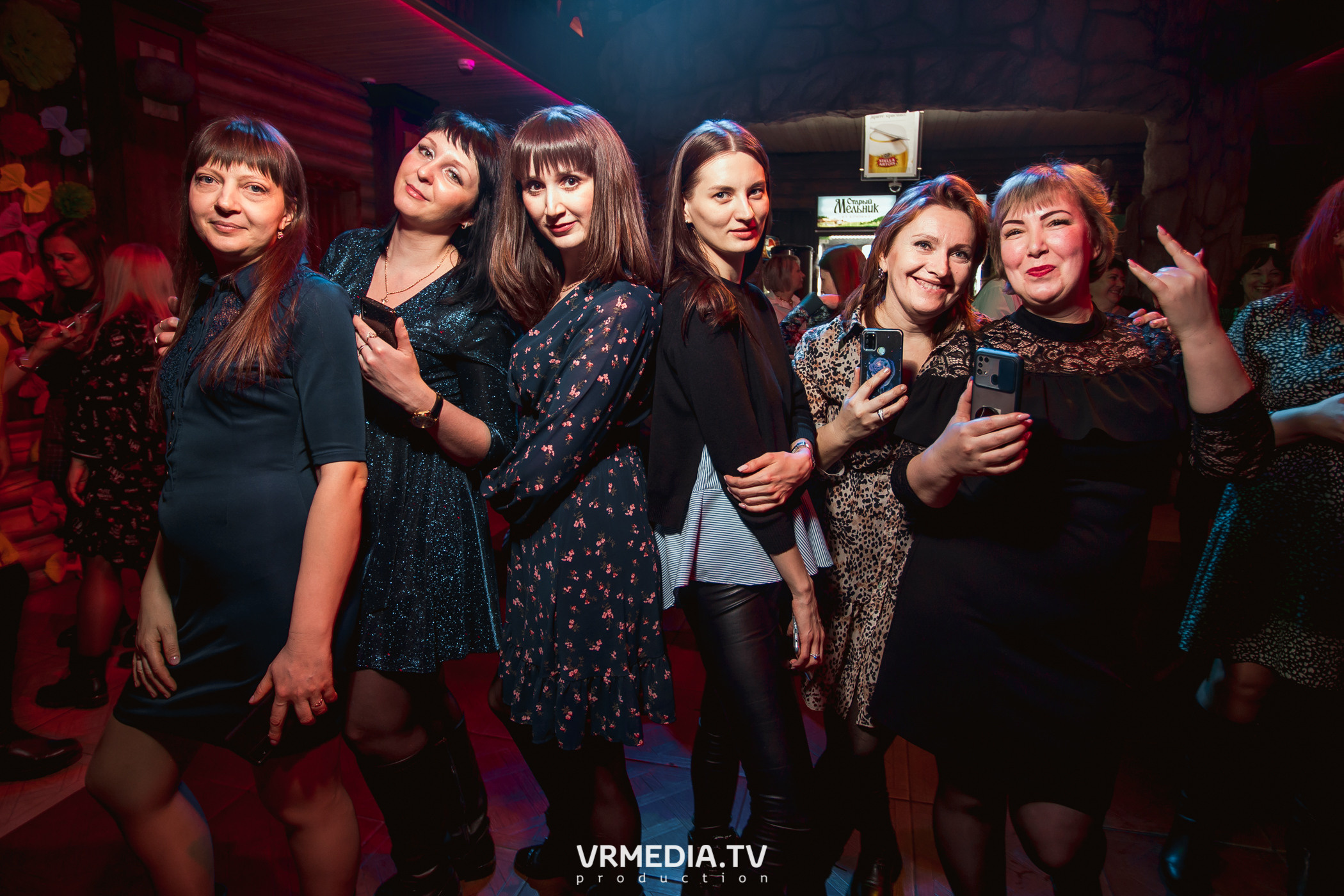 Международный женский день у «Петровича»