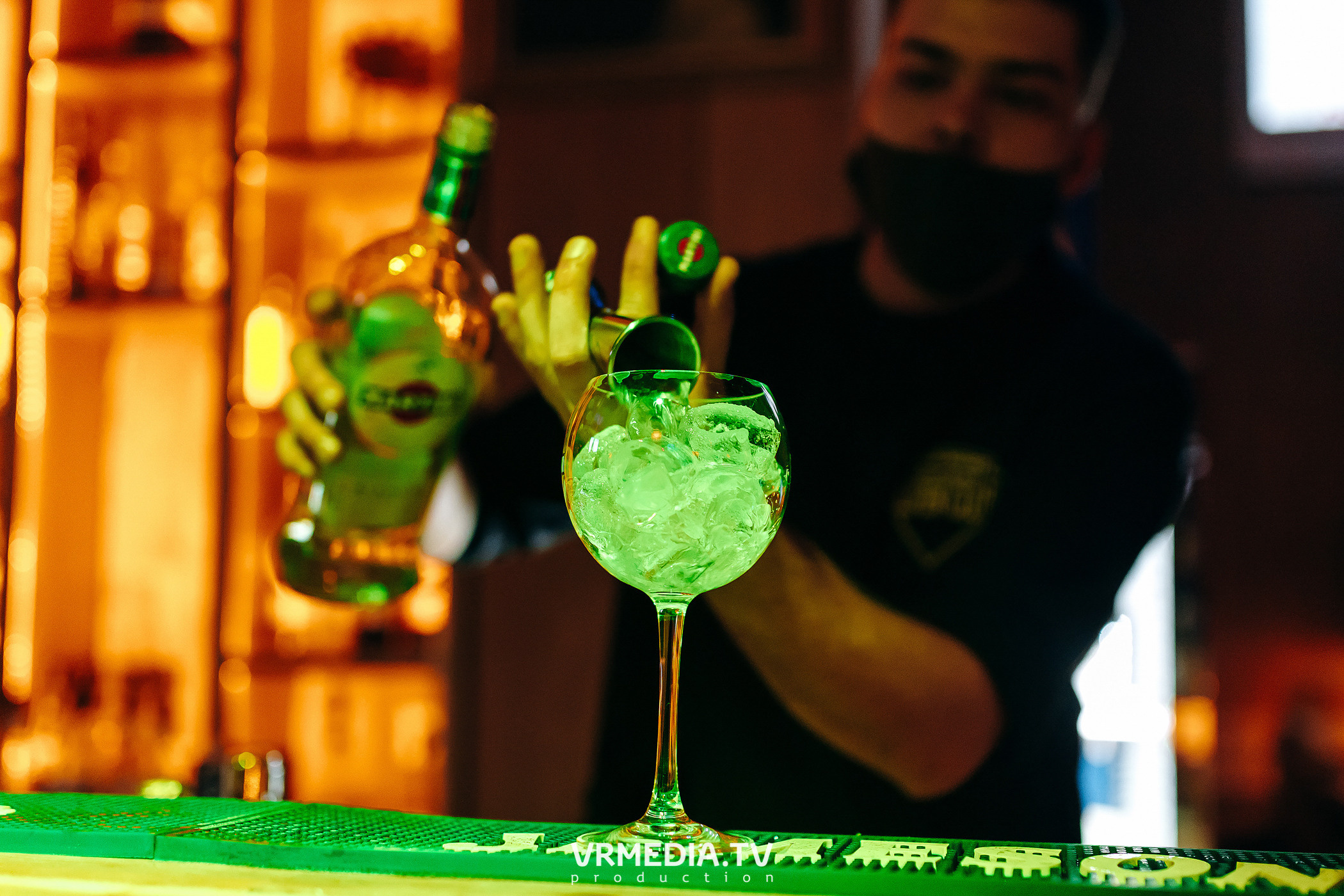 Международный женский день в «Alpen Club»