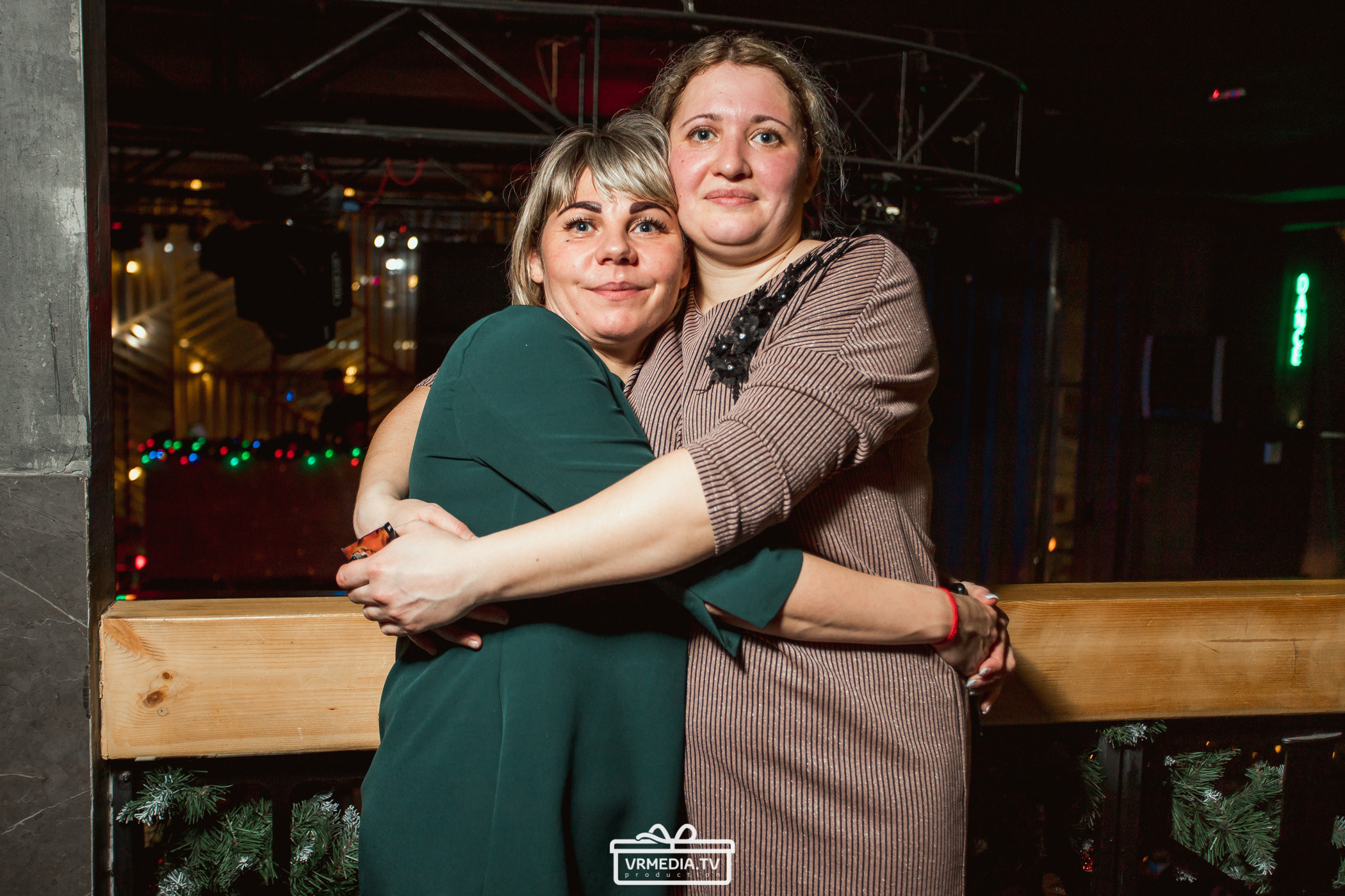 Новогодний вечер в баре «DOSKI»