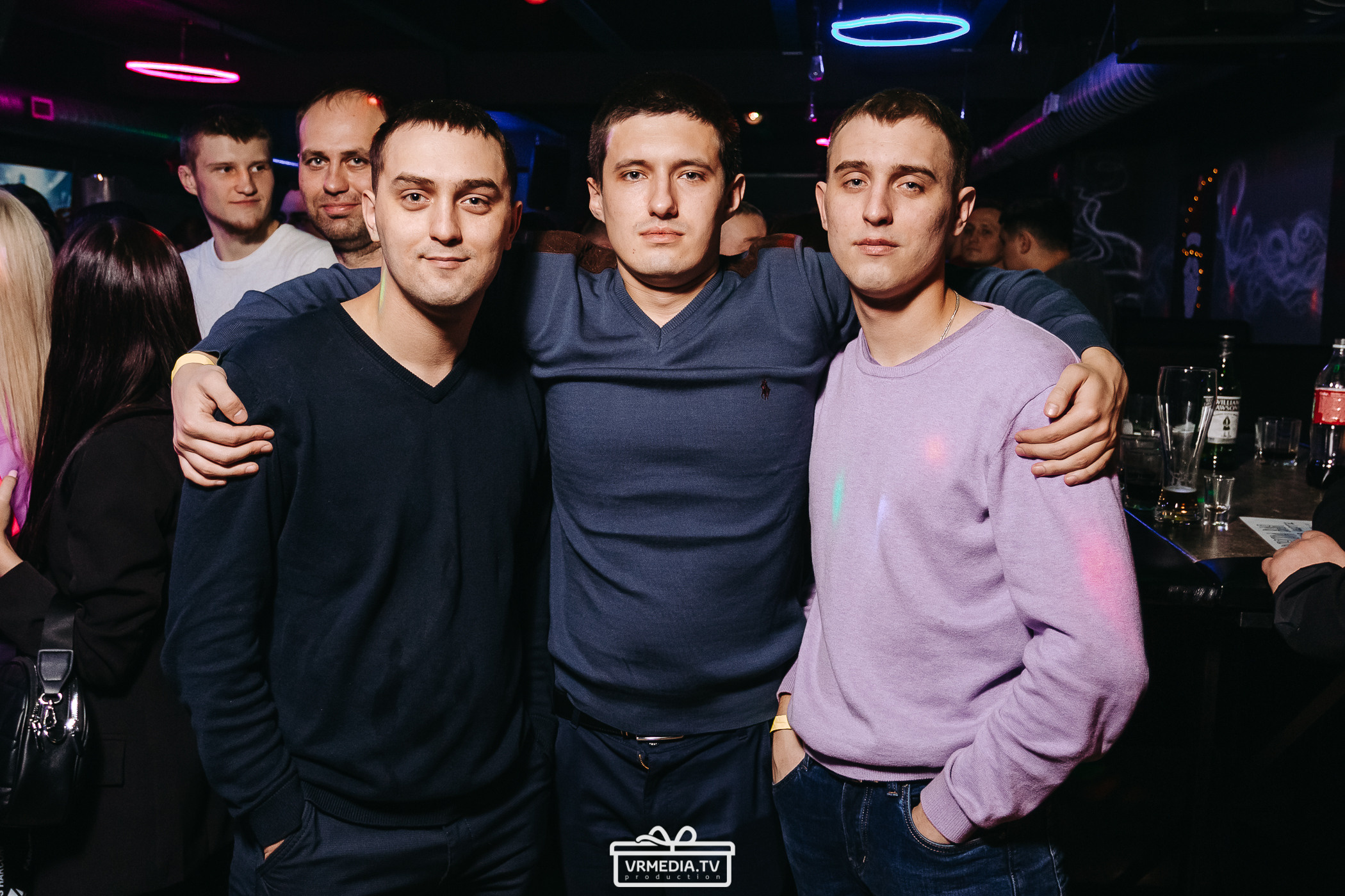 Новогодняя вечеринка в баре «BORODA»