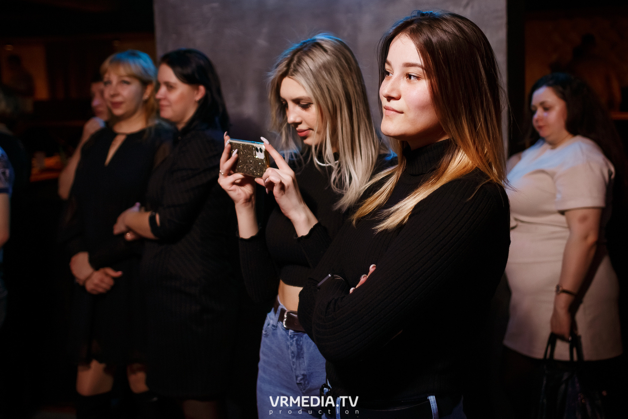 Выходные в баре «DOSKI»