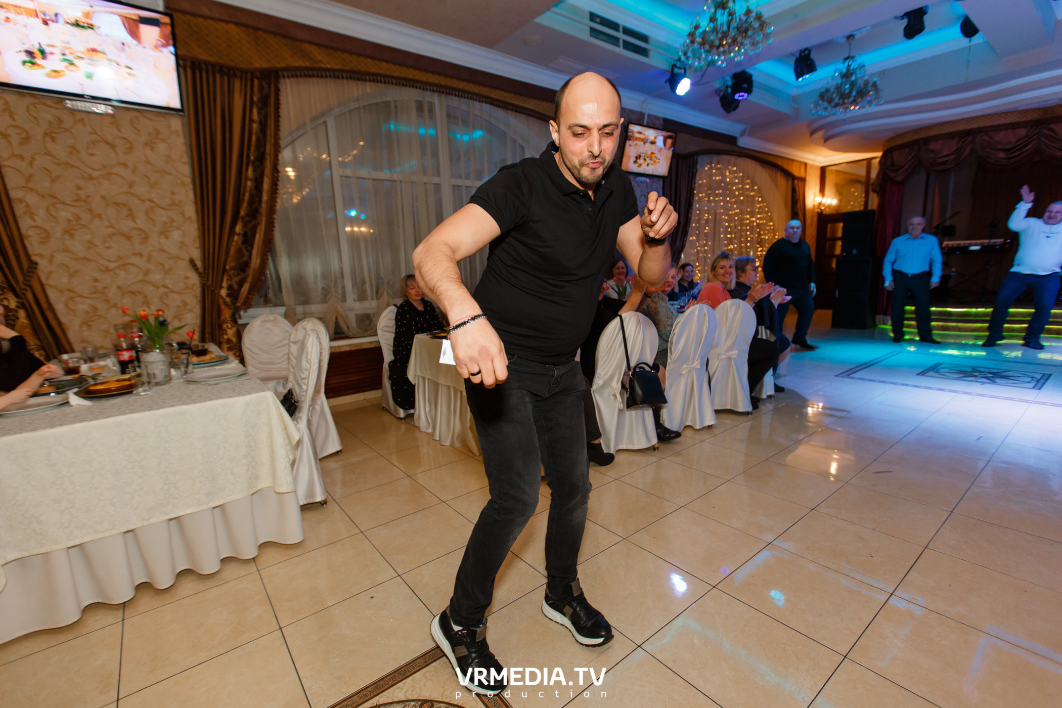 Международный женский день в ресторане «Лазурный Берег»