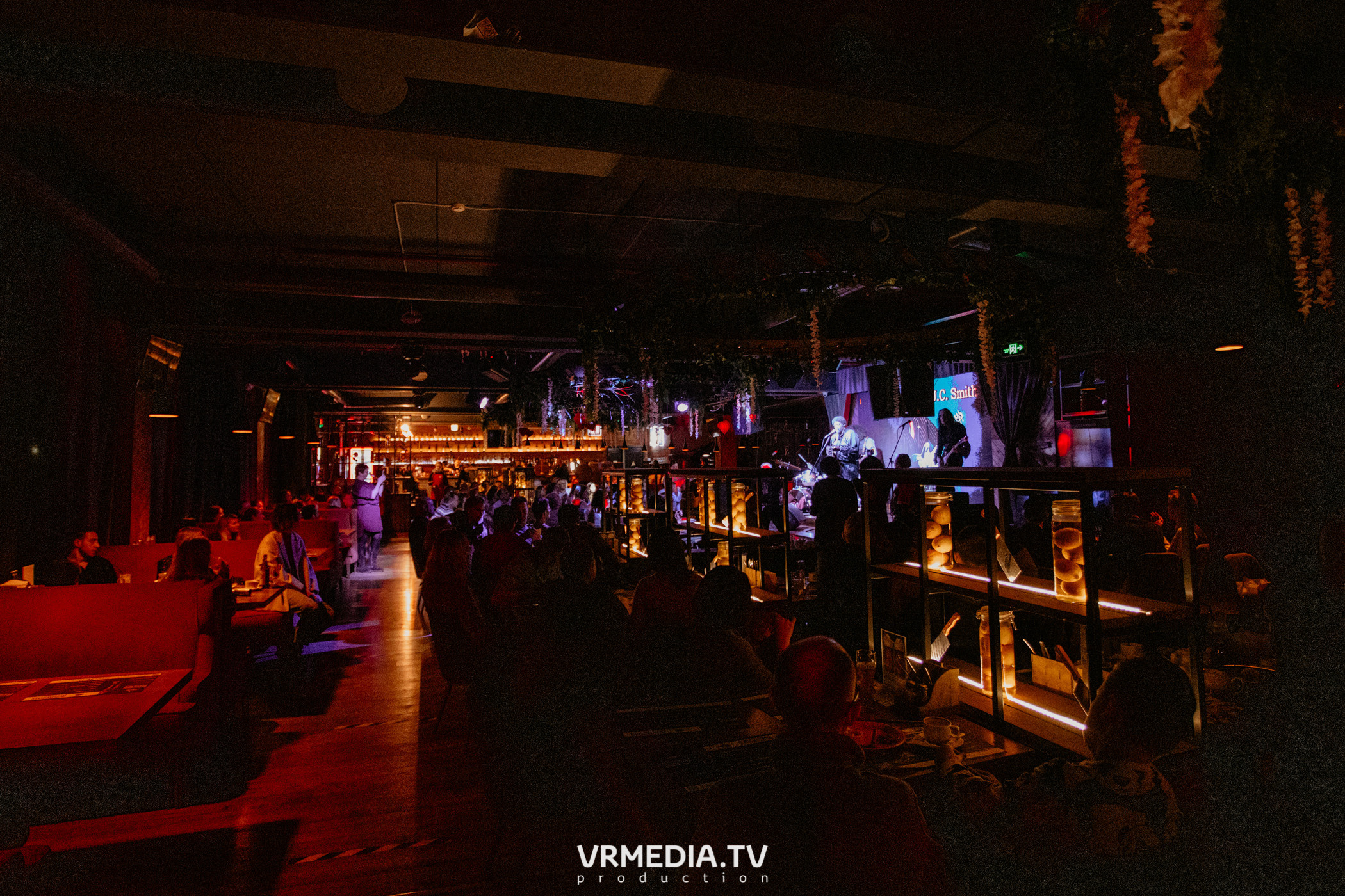 Джазовая Среда: Вечер блюза с J.C. Smith (США)