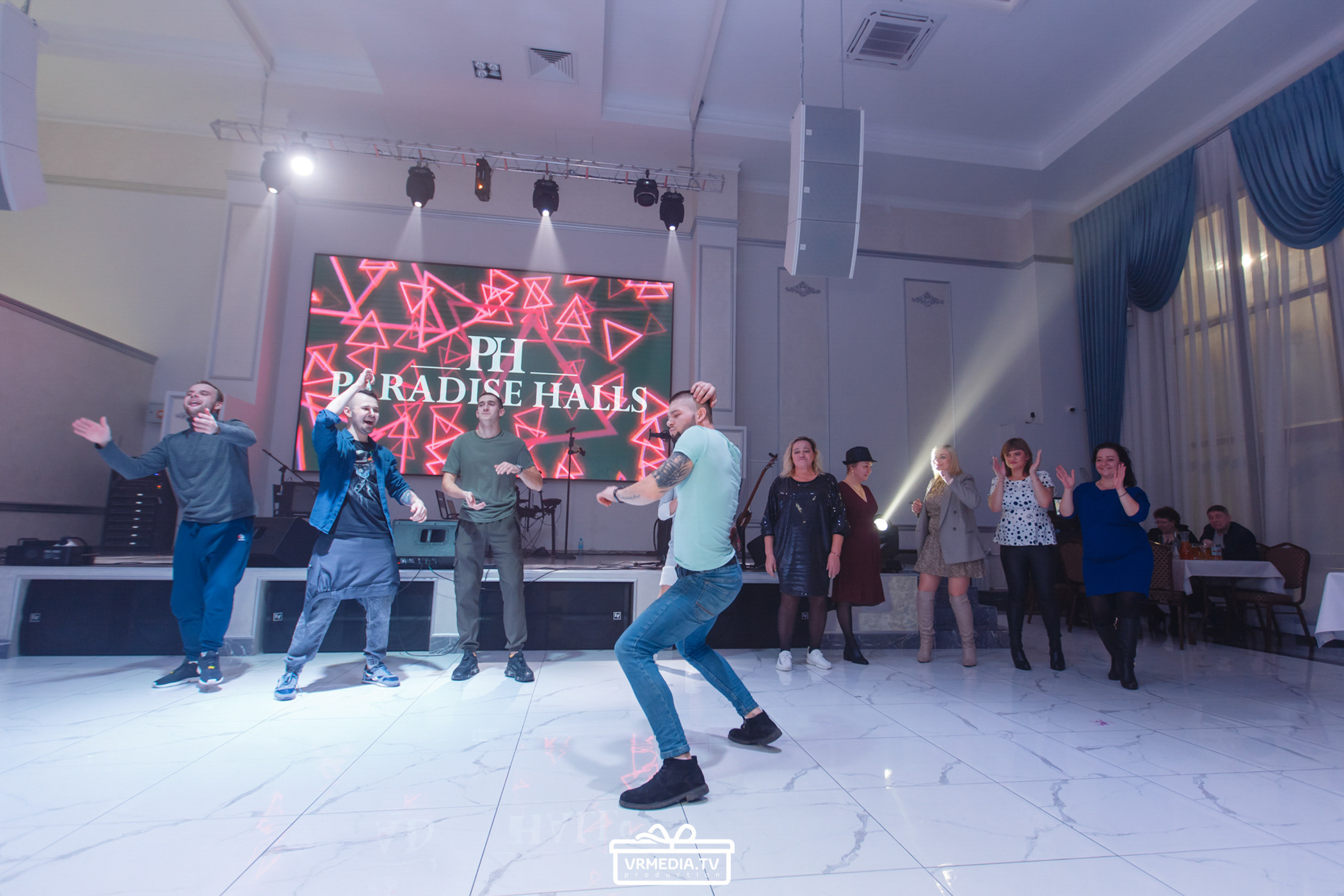 Новый год в ресторане «Paradise»