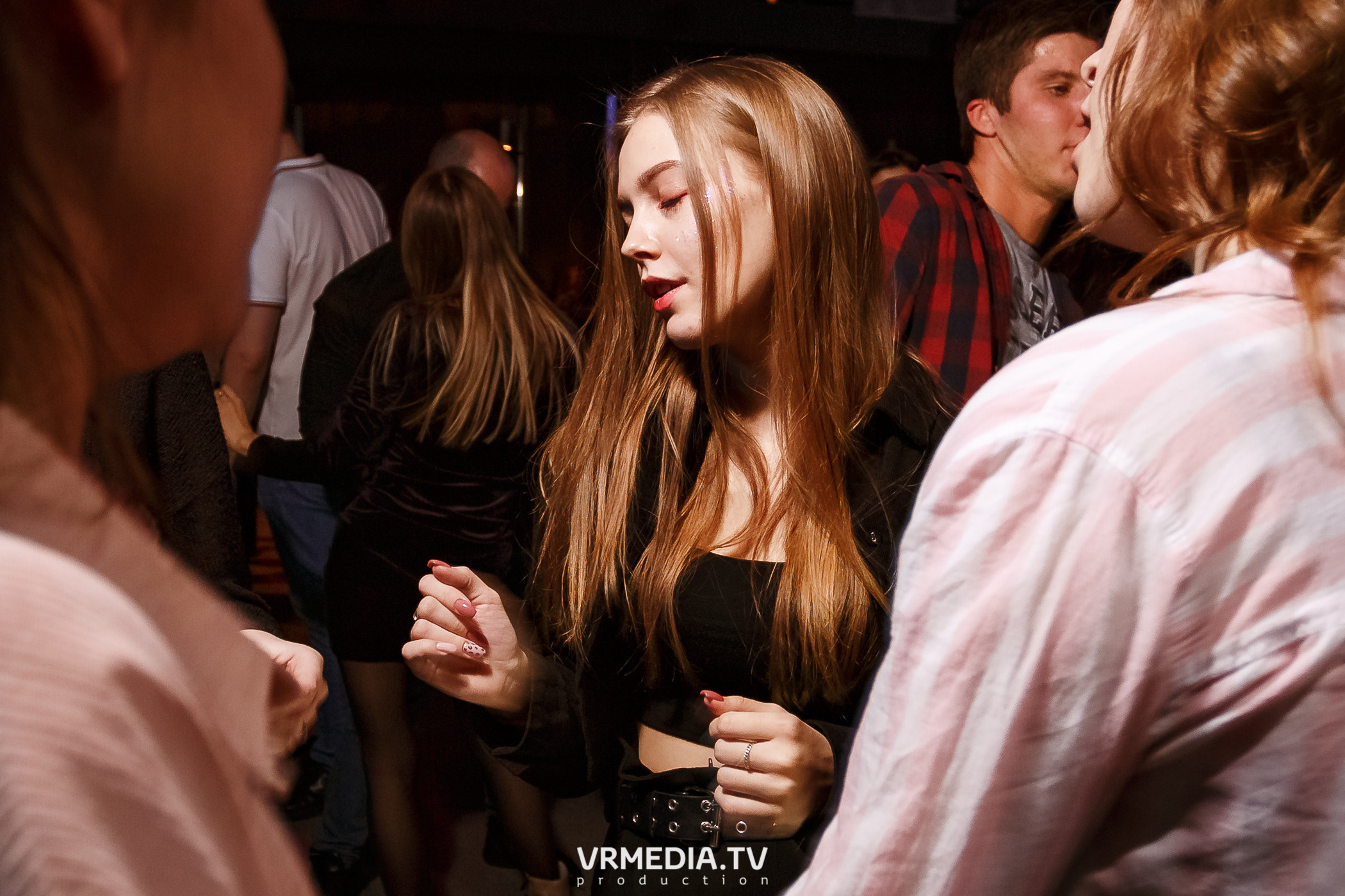 Выходные в баре «DOSKI»