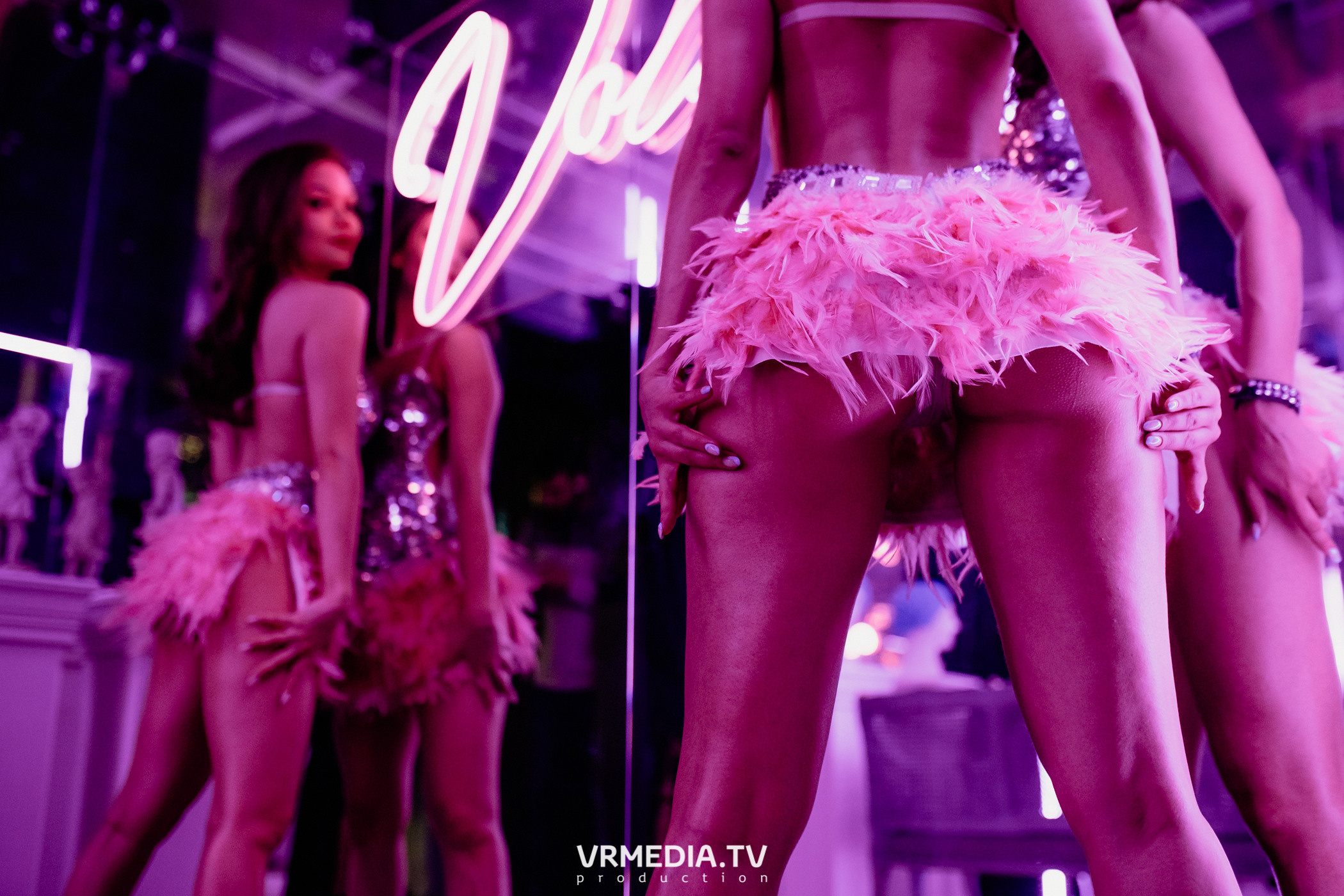 I`m a man в караоке-баре «Volna»