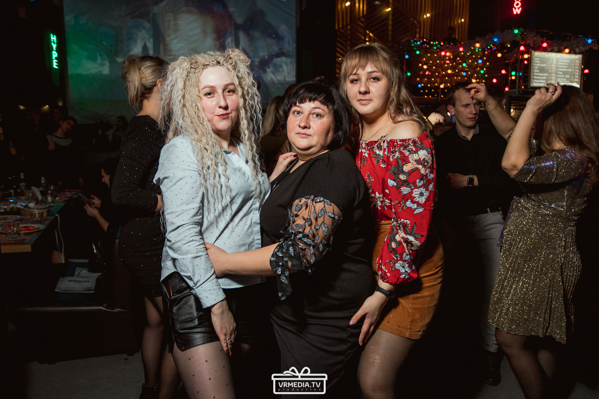 Новогодний вечер в баре «DOSKI»