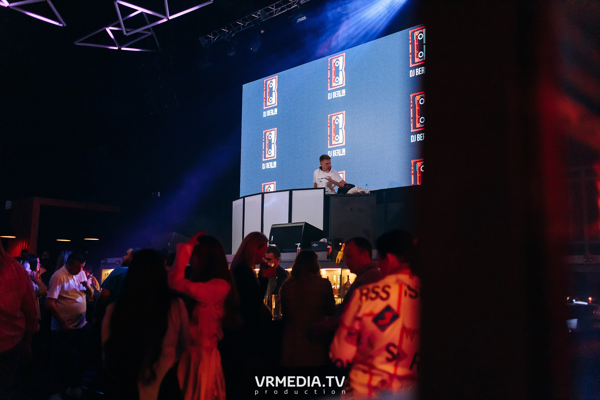 Berlin в НК «ЭФИР»