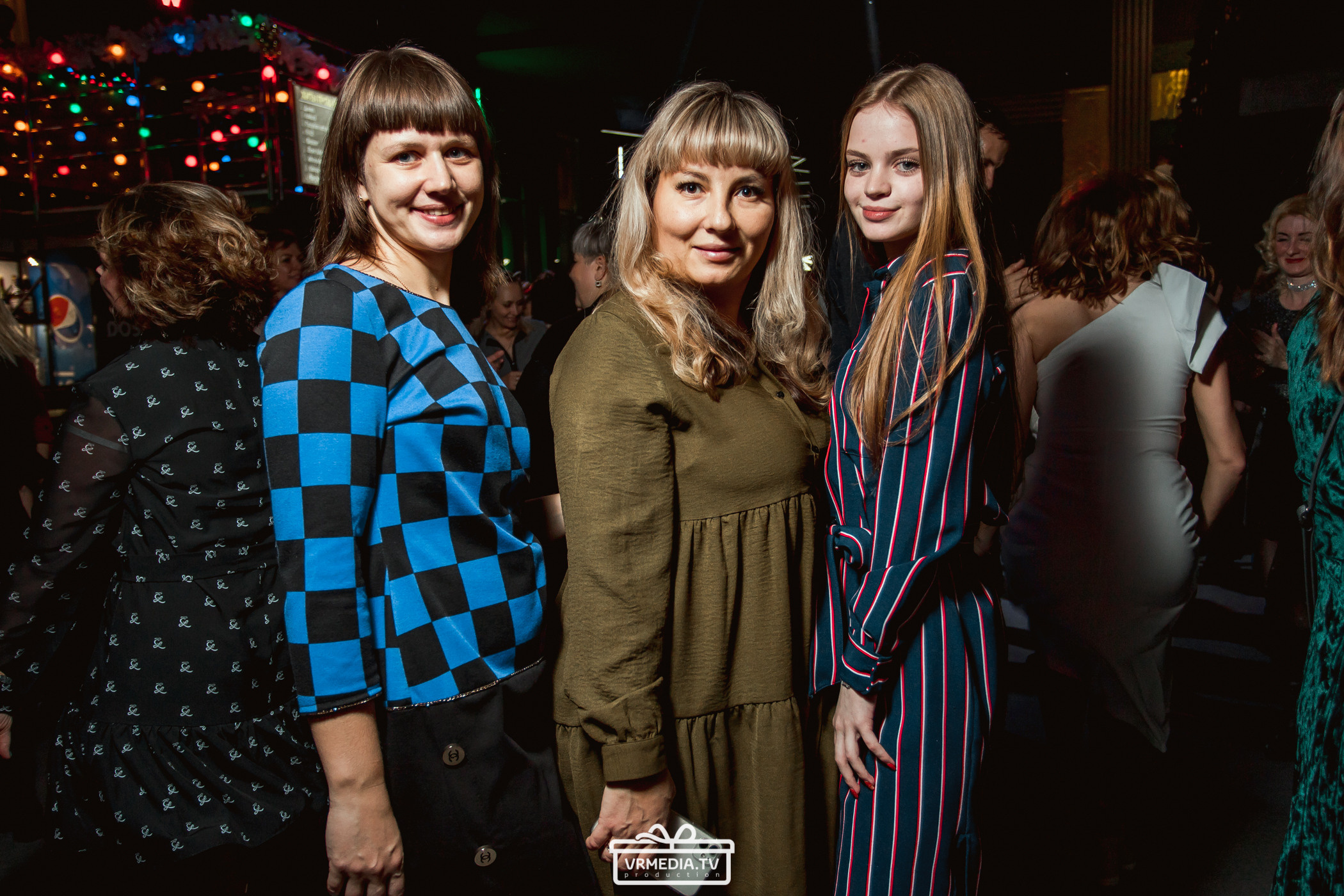 Новогодний вечер в баре «DOSKI»