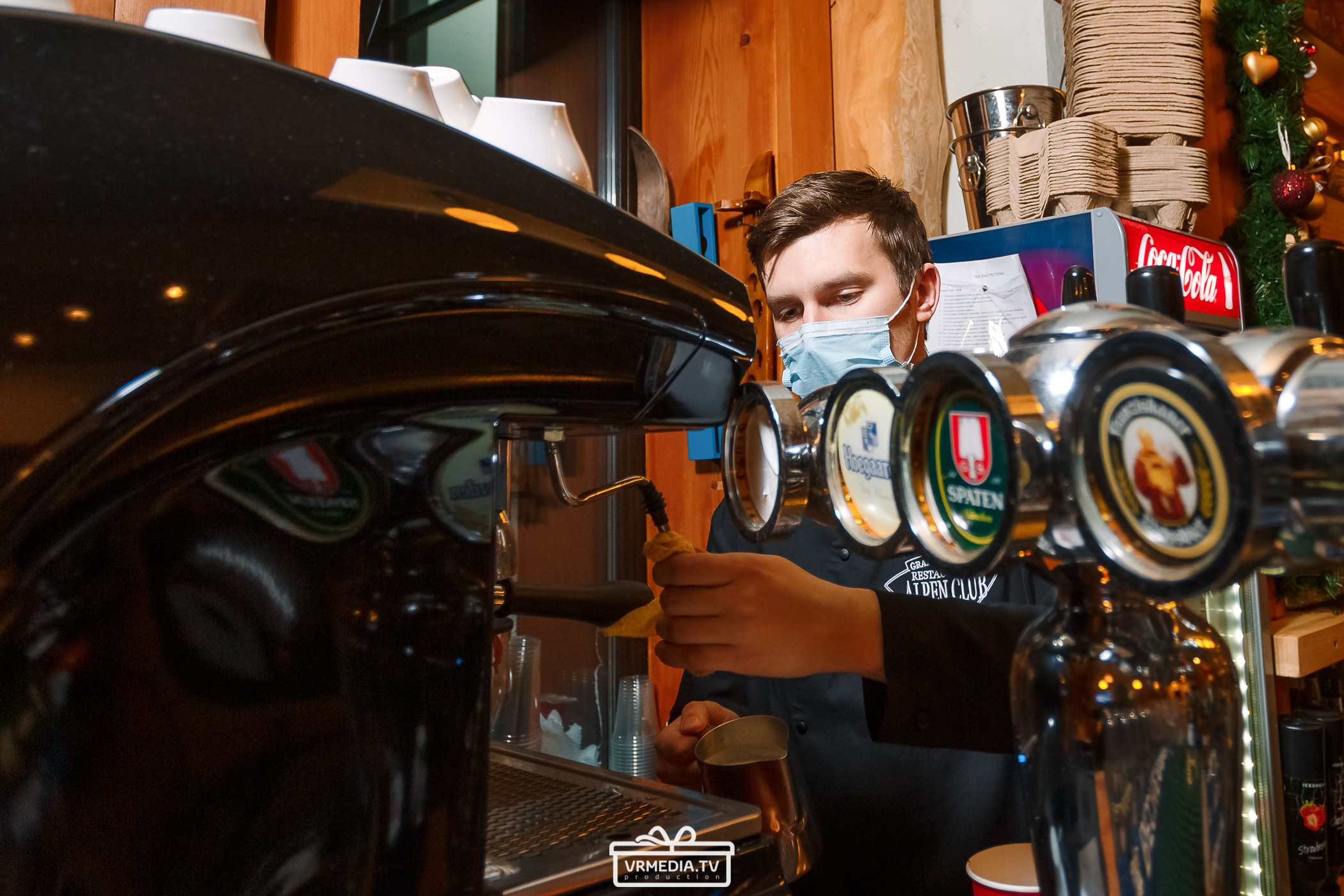 Новогодний вечер в «Alpen Club»