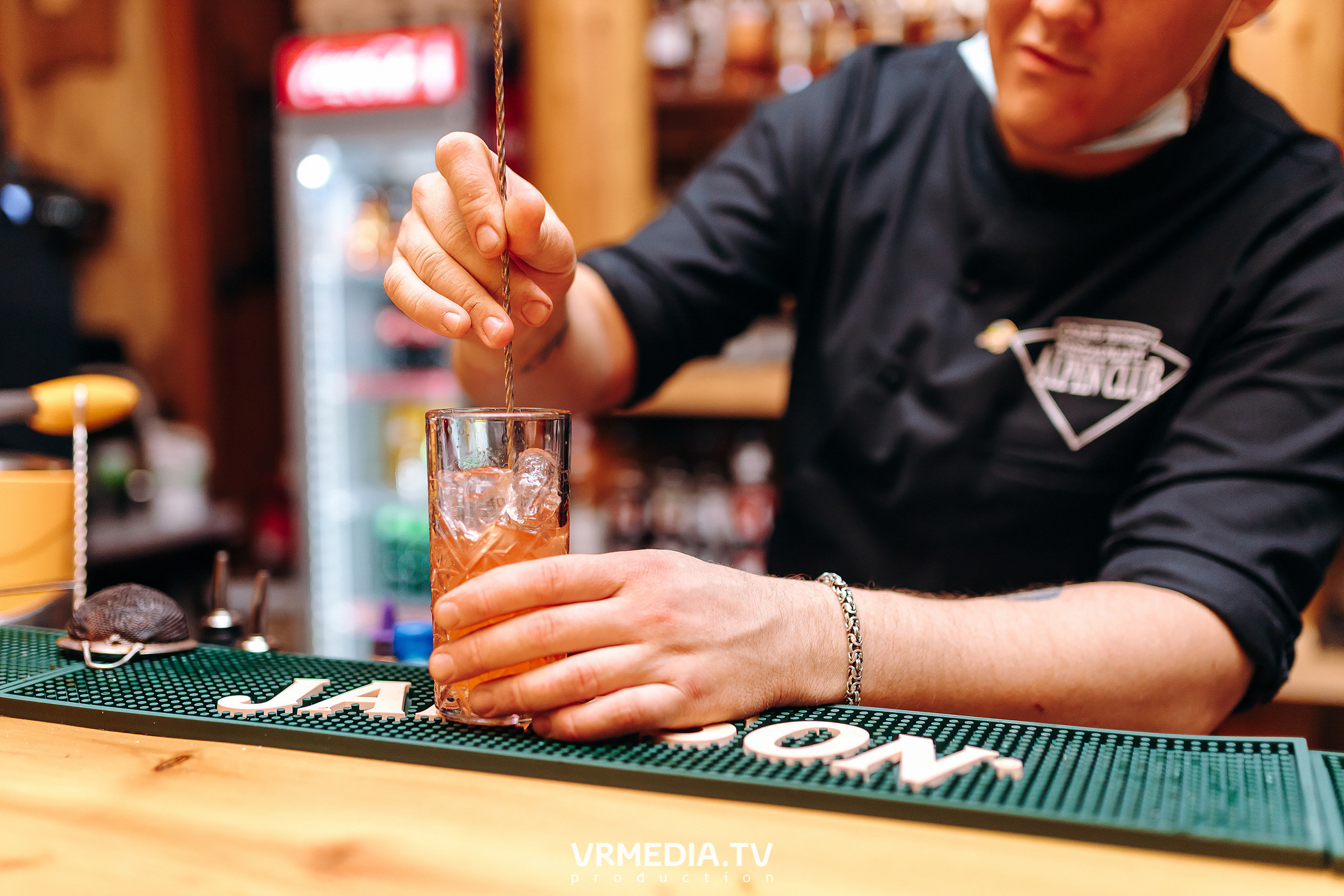 Международный женский день в «Alpen Club»