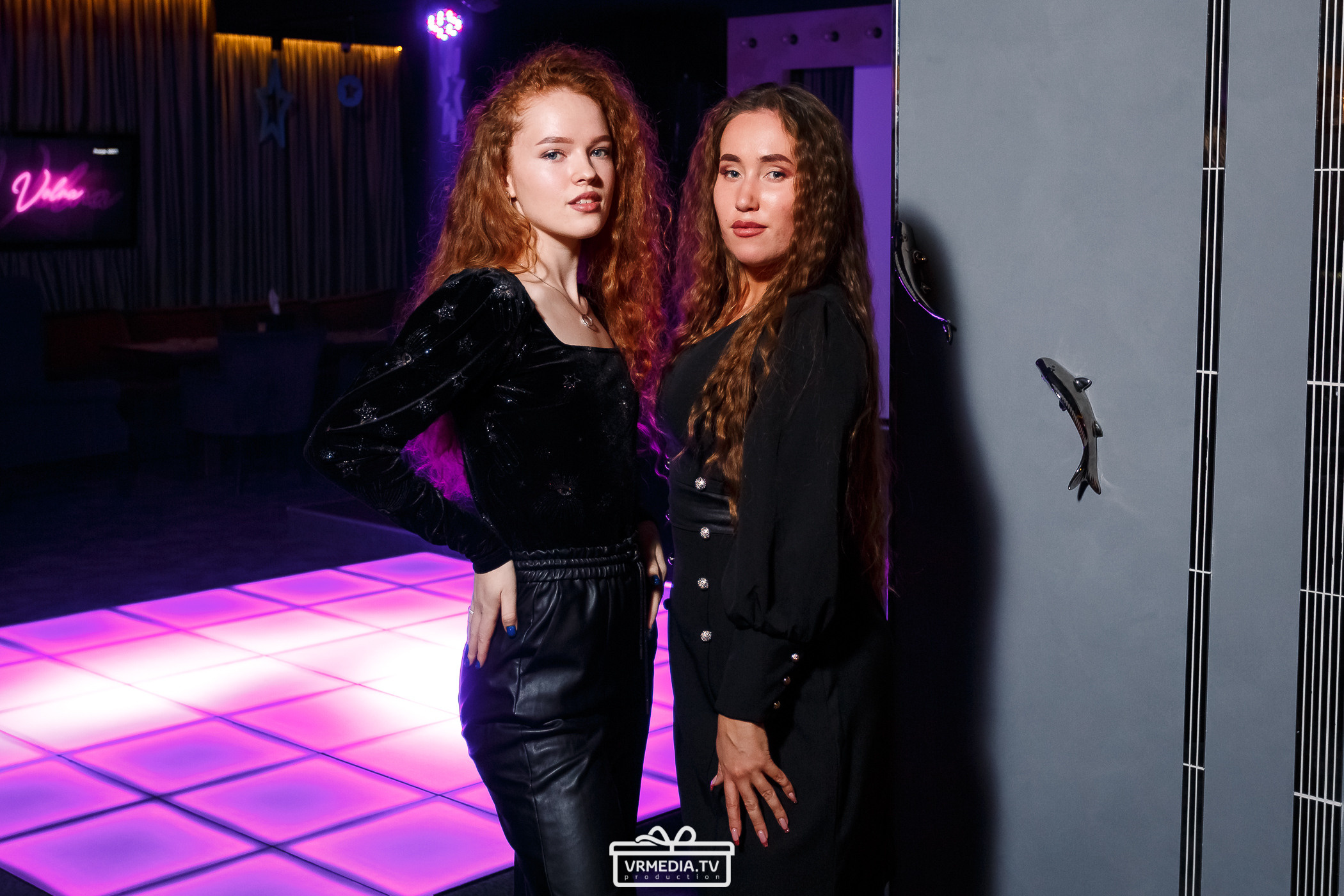 Merry Christmas в караоке-баре «Volna»