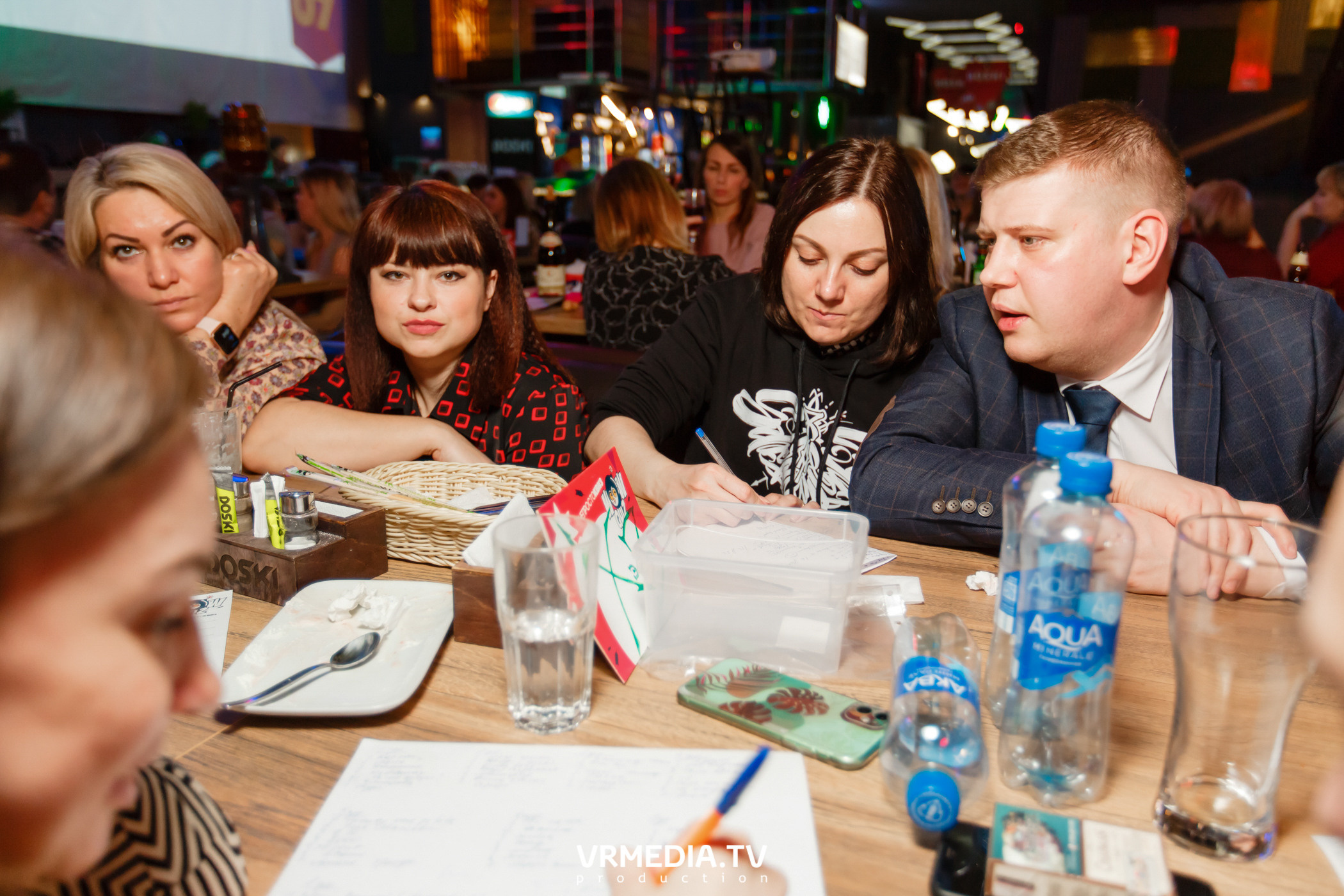 WOW QUIZ в баре «DOSKI»