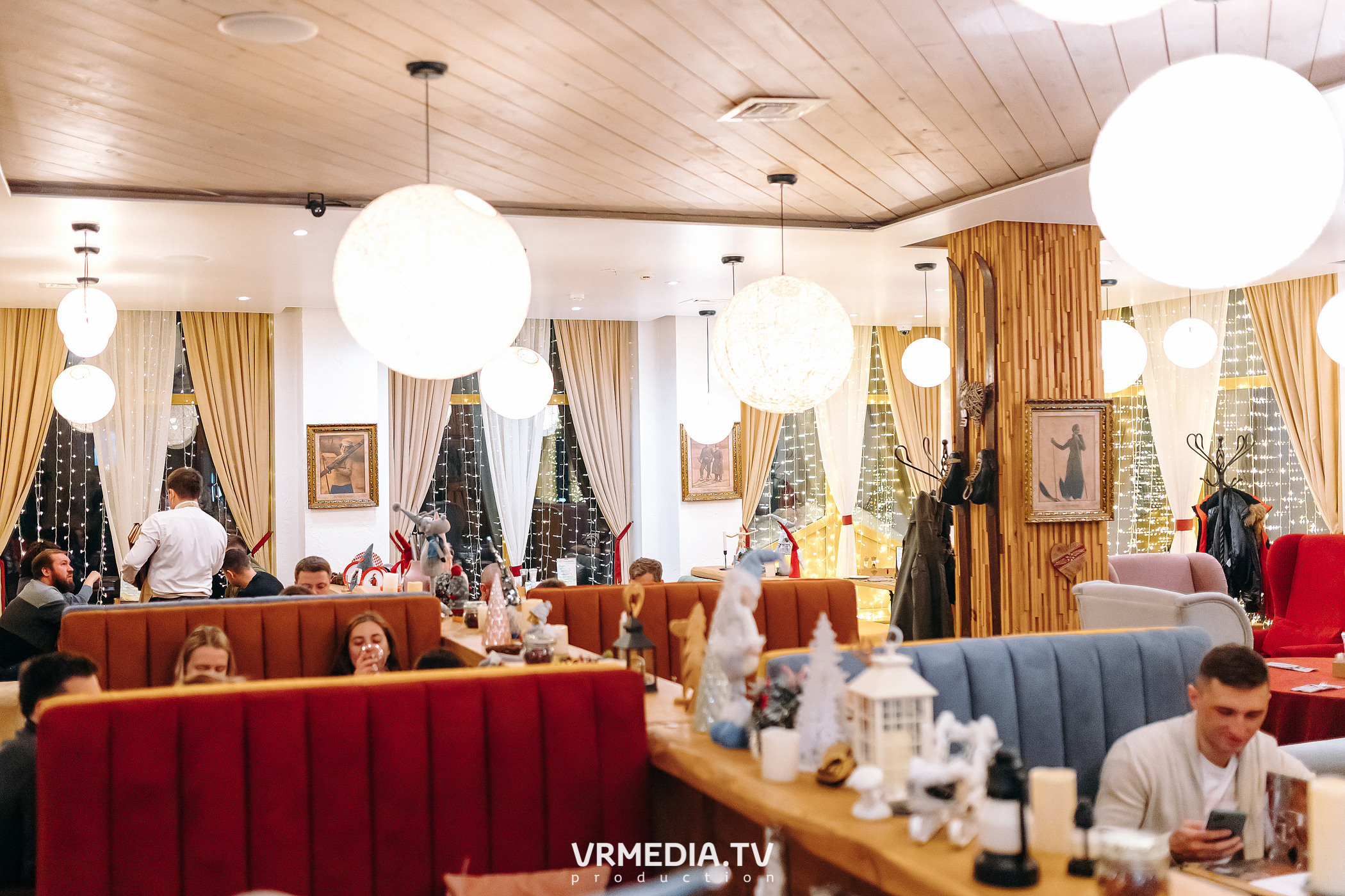 Международный женский день в «Alpen Club»