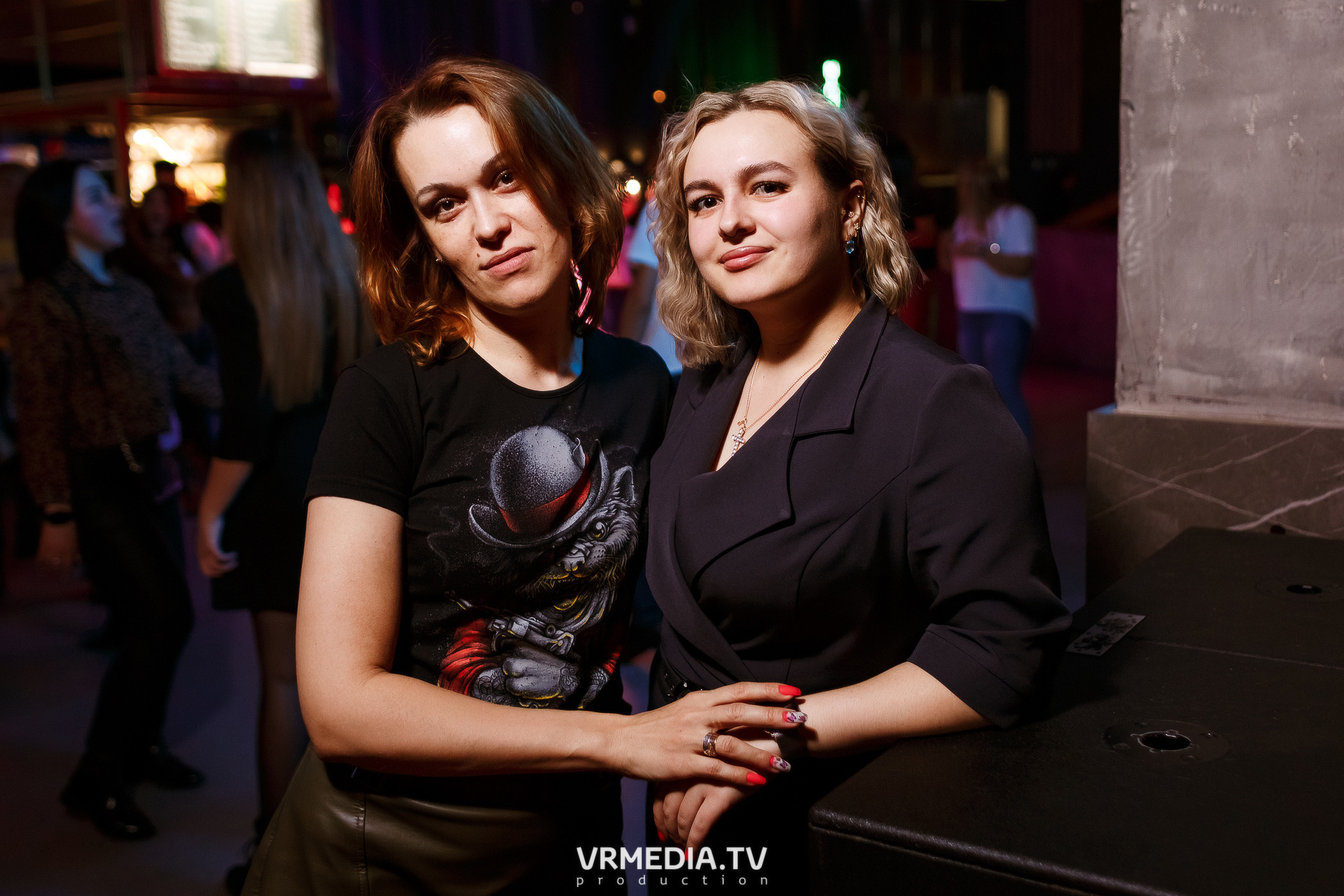 Выходные в баре «DOSKI»