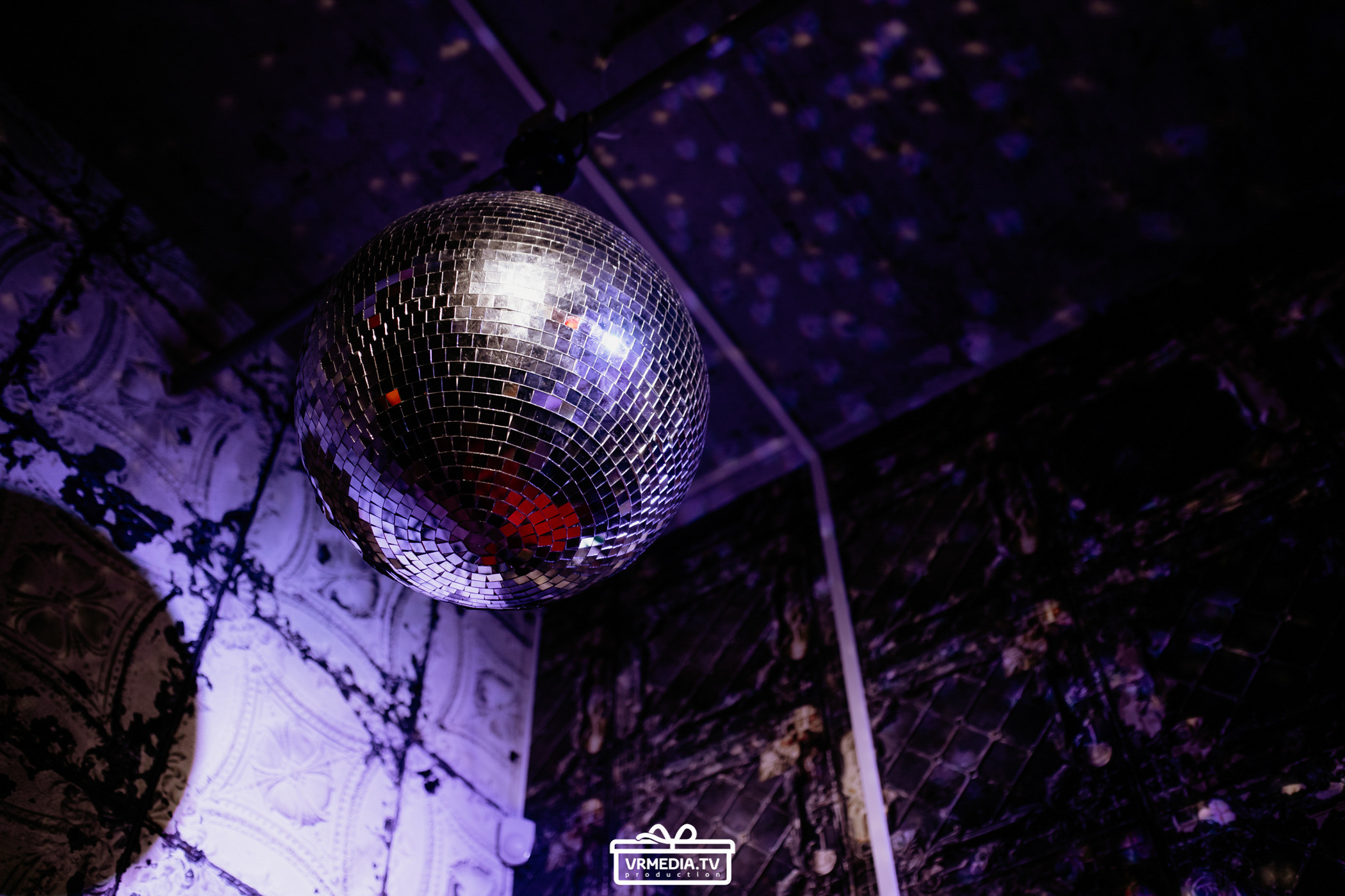 Новогодний вечер в баре «Milton»