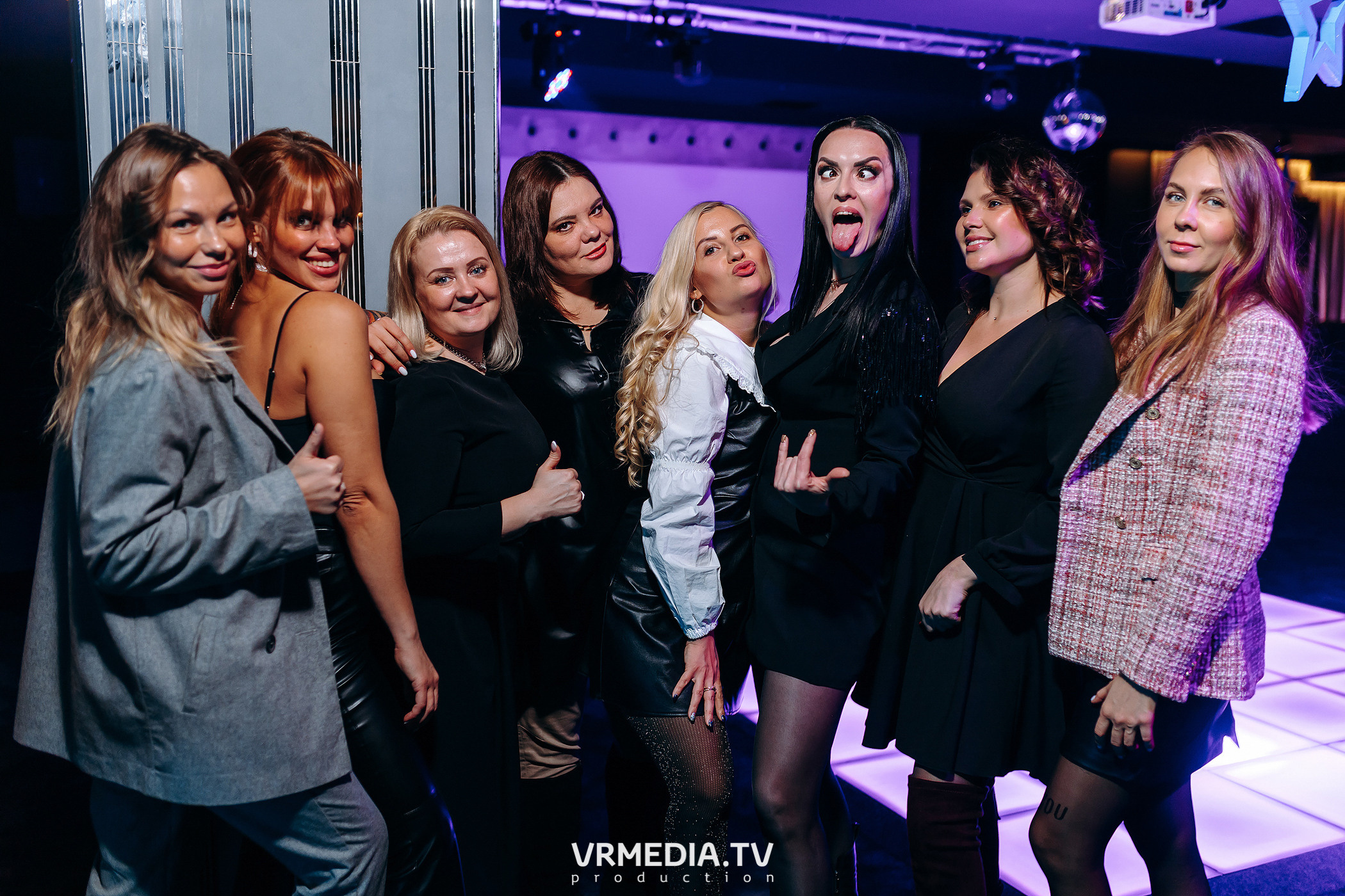 Старый новый год в караоке-баре «Volna»