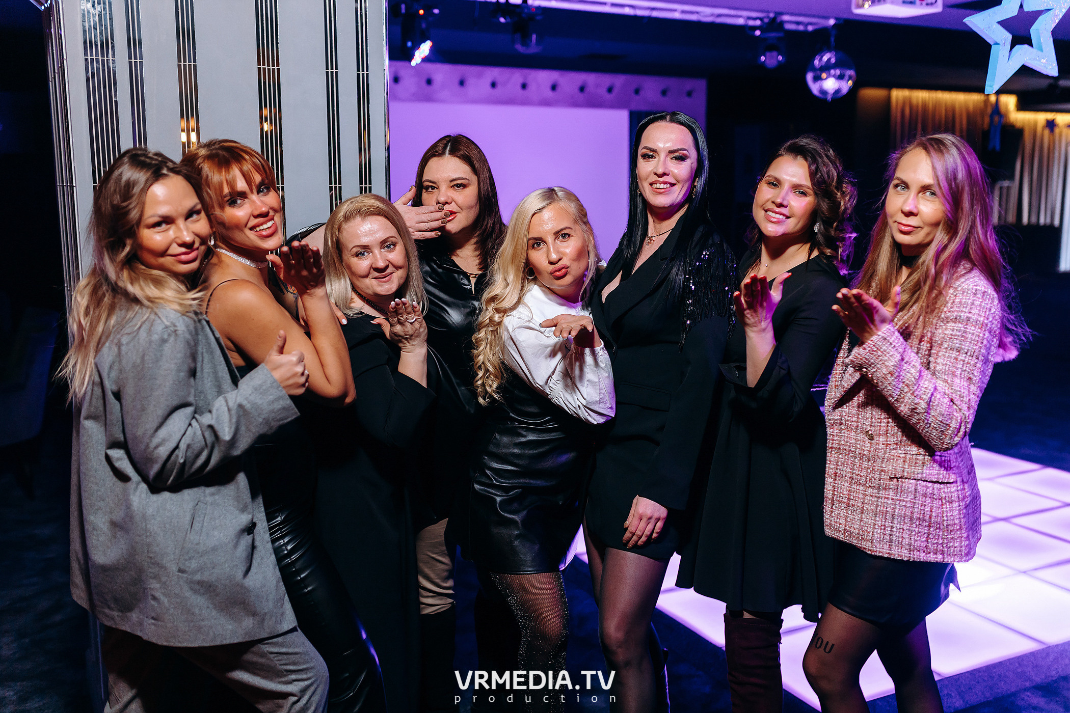 Старый новый год в караоке-баре «Volna»