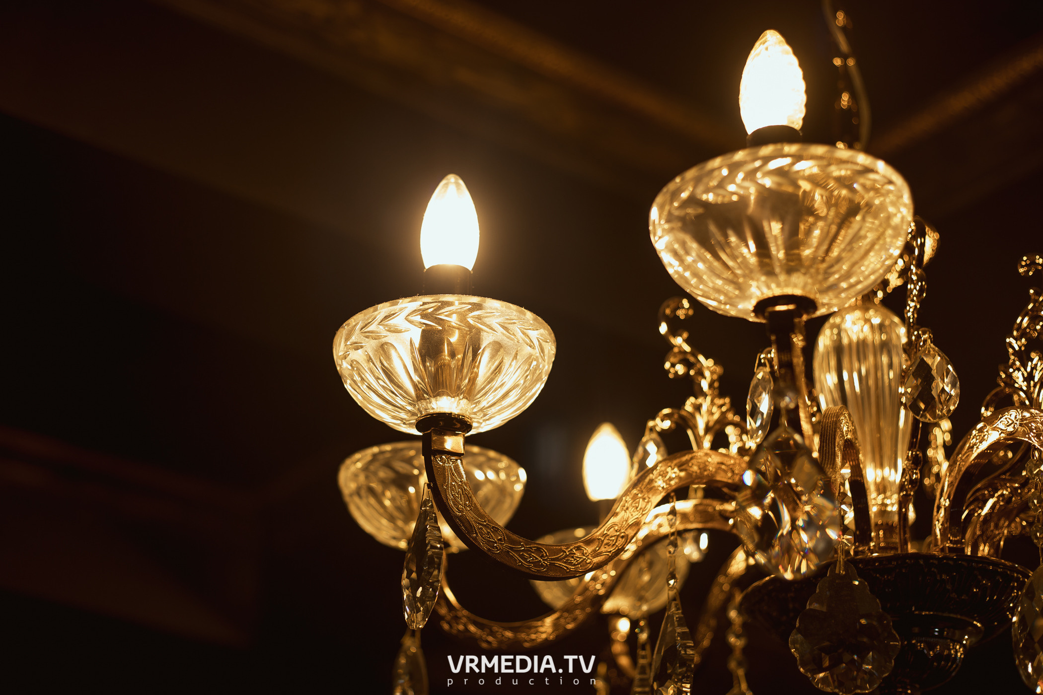 Международный женский день в караоке-баре «Volna»