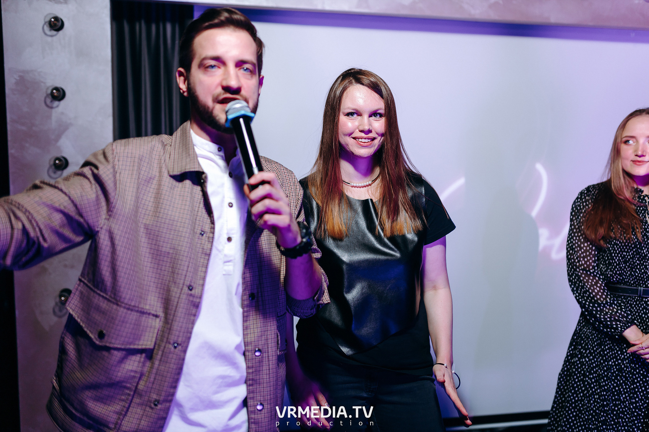 VALENTINE’S DAY в караоке-баре «Volna»