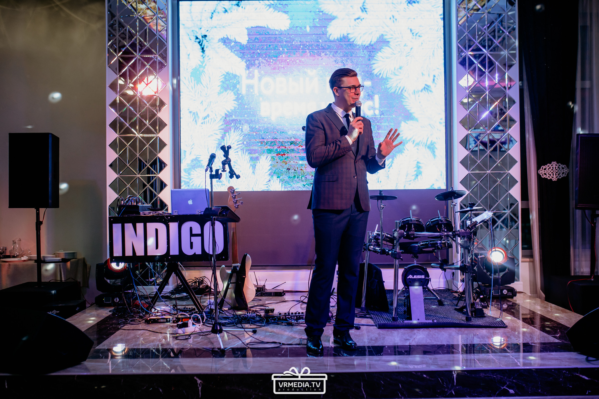 Новый год в ресторане «Love story»