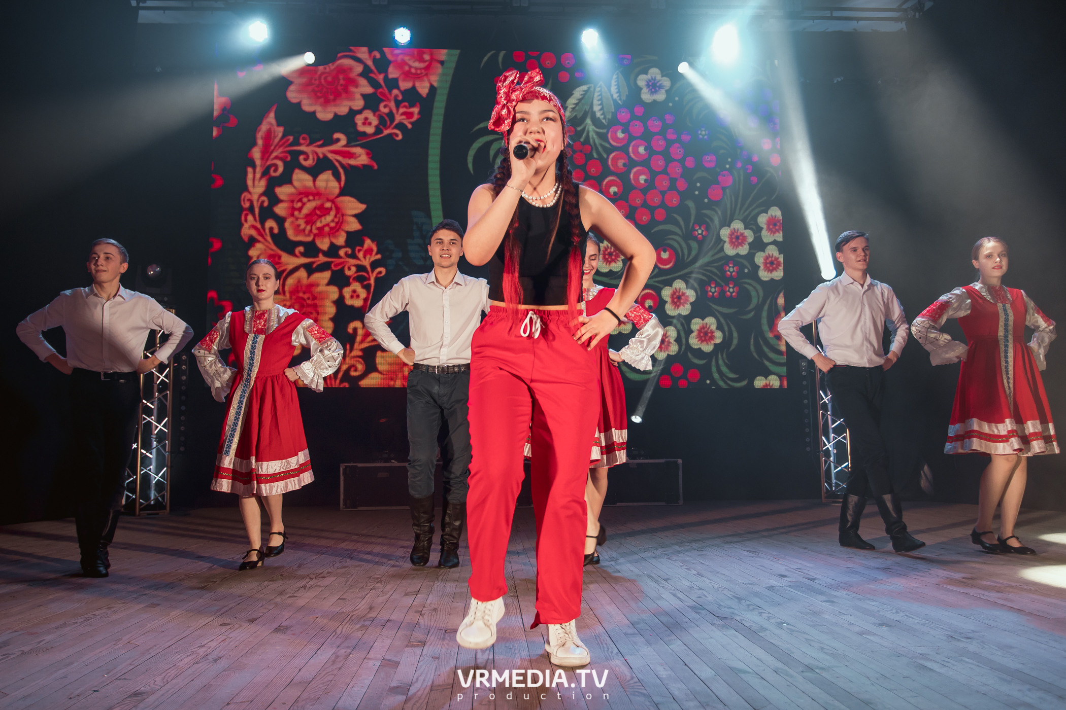 Гала-концерт фестиваля первокурсников «Давай Знакомиться» в КемГМУ