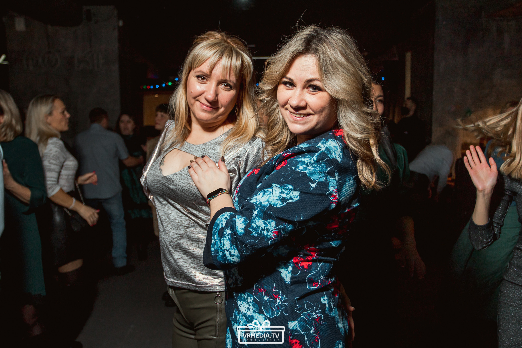 Новогодний вечер в баре «DOSKI»