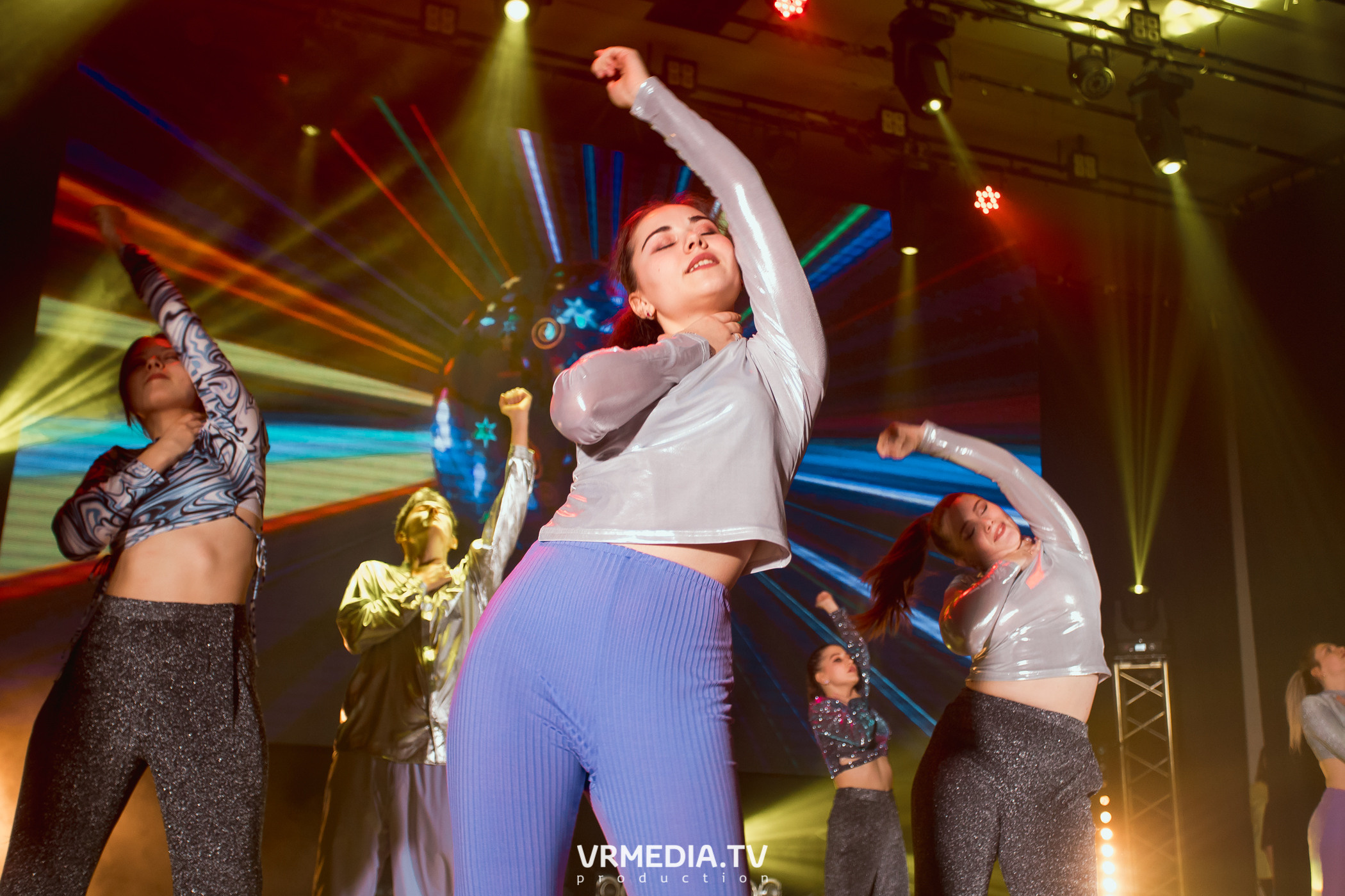 Гала-концерт фестиваля первокурсников «Давай Знакомиться» в КемГМУ