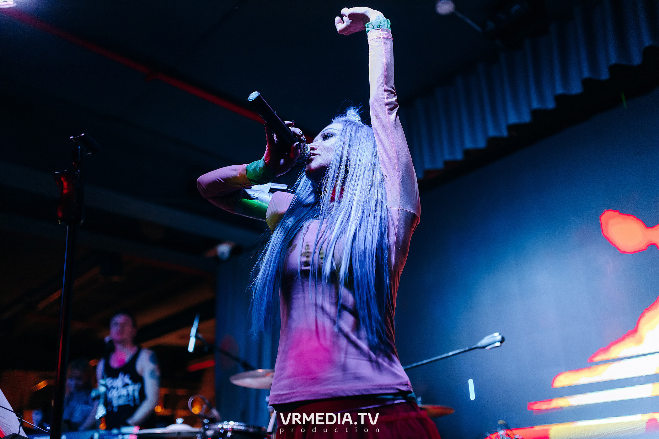 ЛИNДА в гриль-баре «Жара»