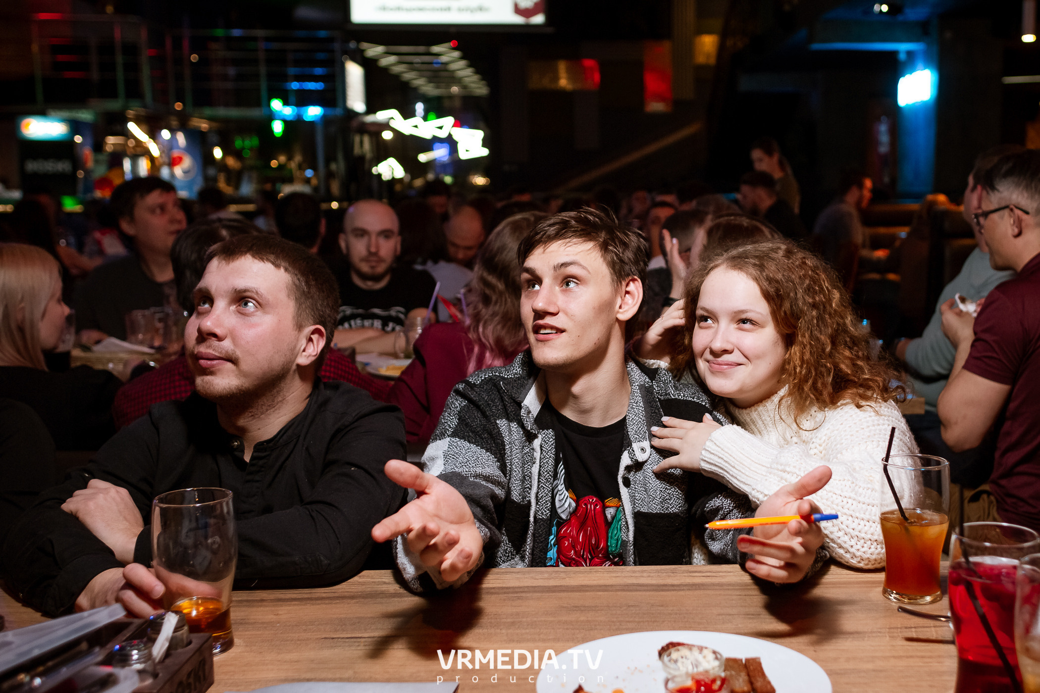 WOW QUIZ в баре «DOSKI»