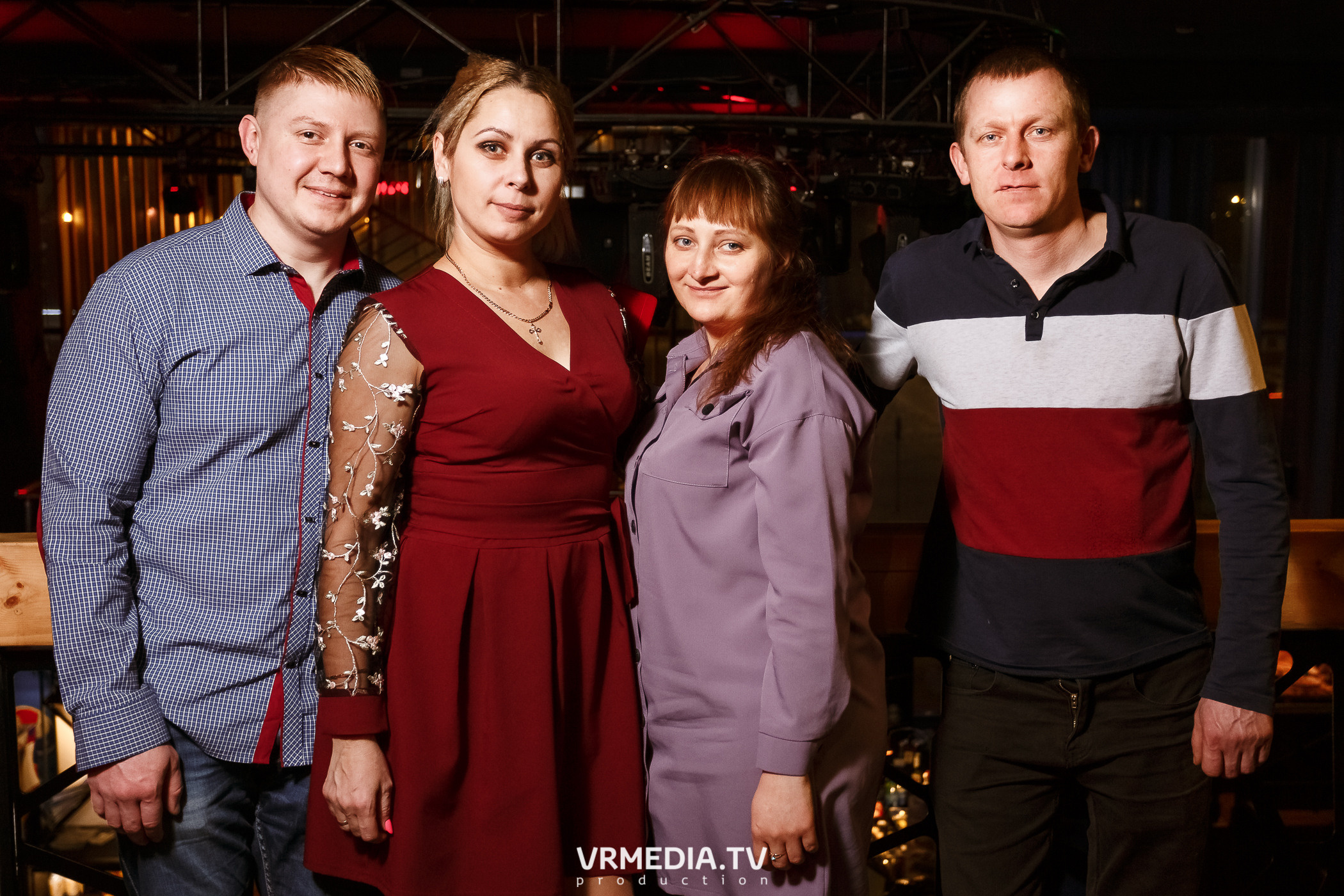 Выходные в баре «DOSKI»