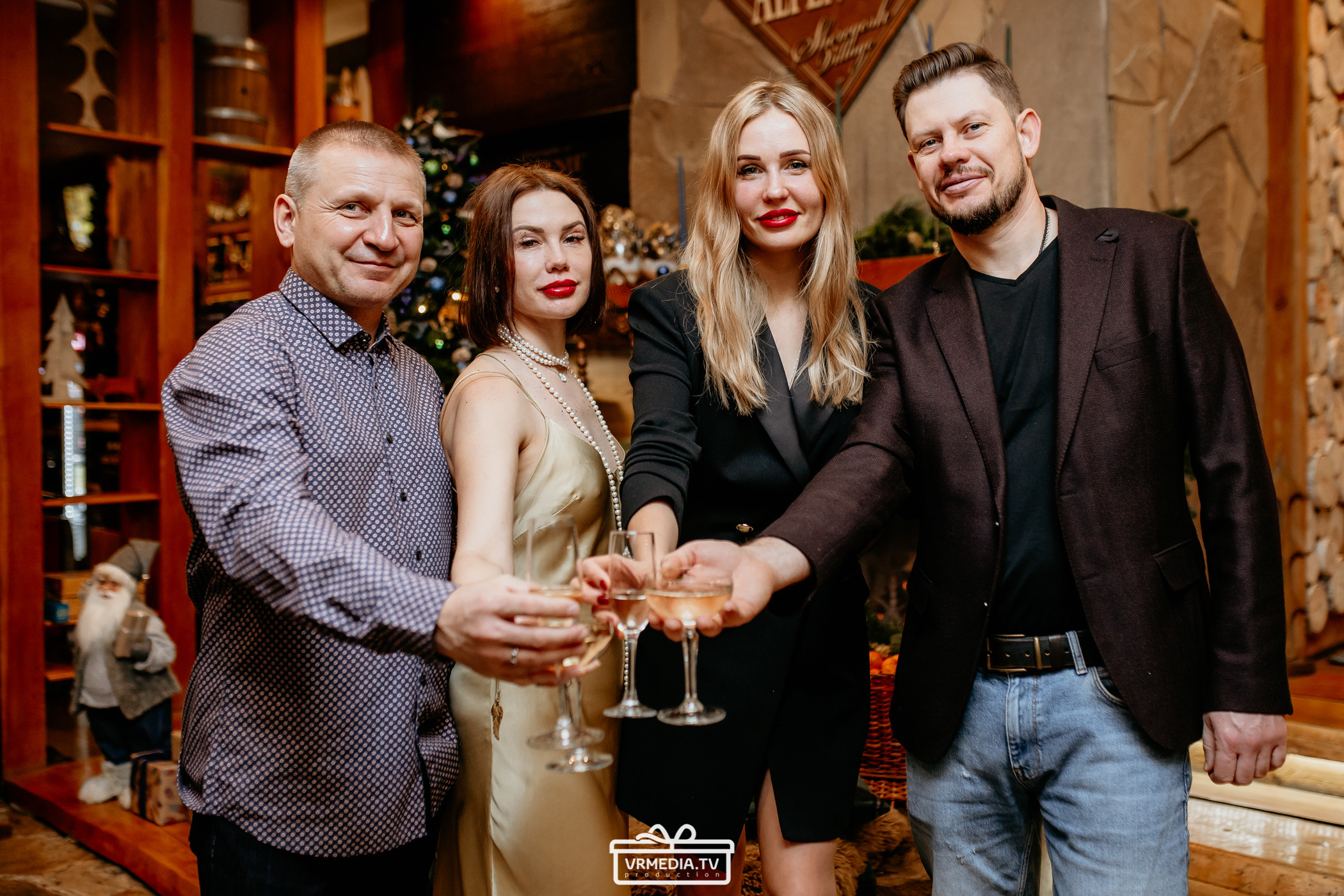 Новогодняя ночь в «Alpen Club»