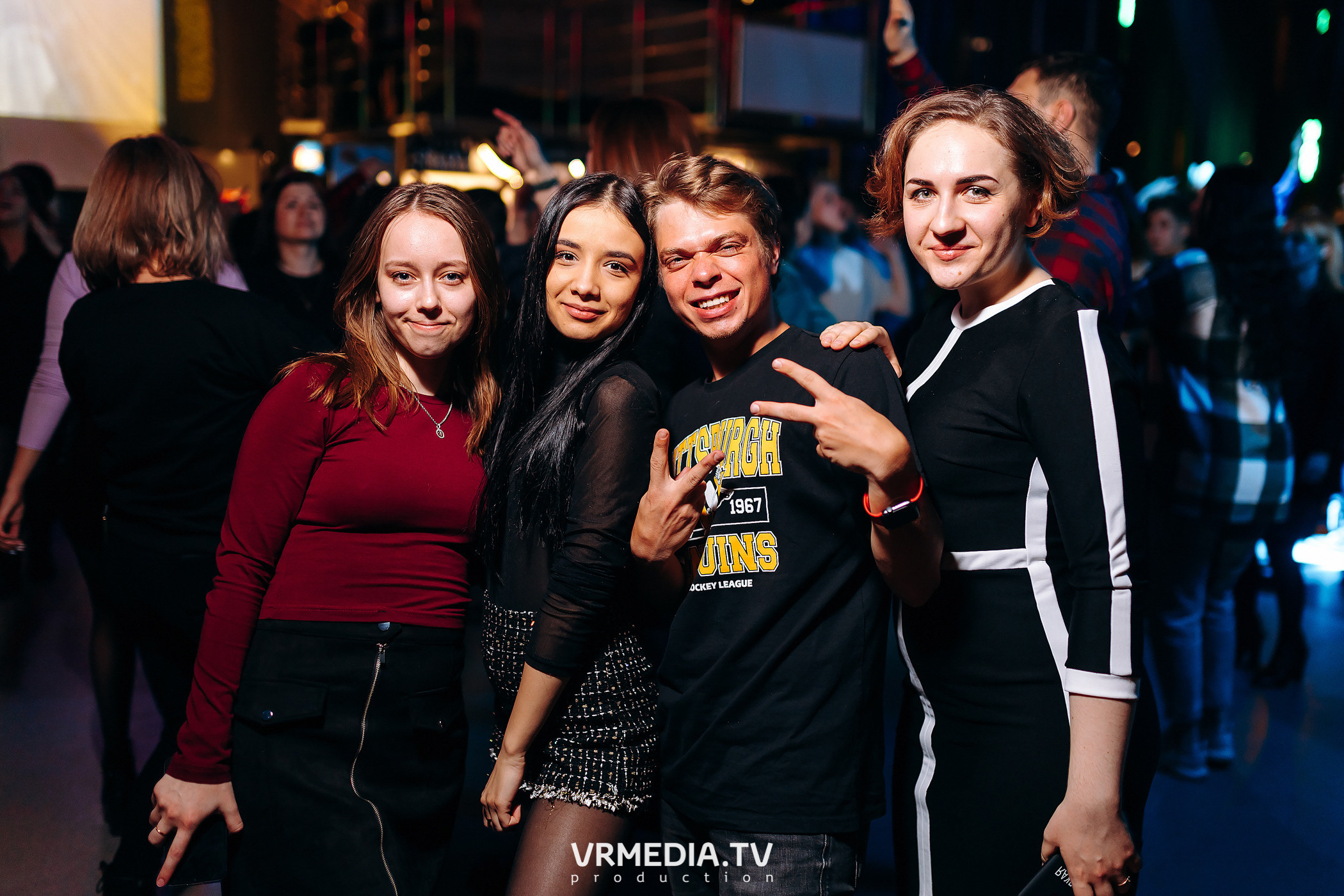 Выходные в баре «DOSKI»