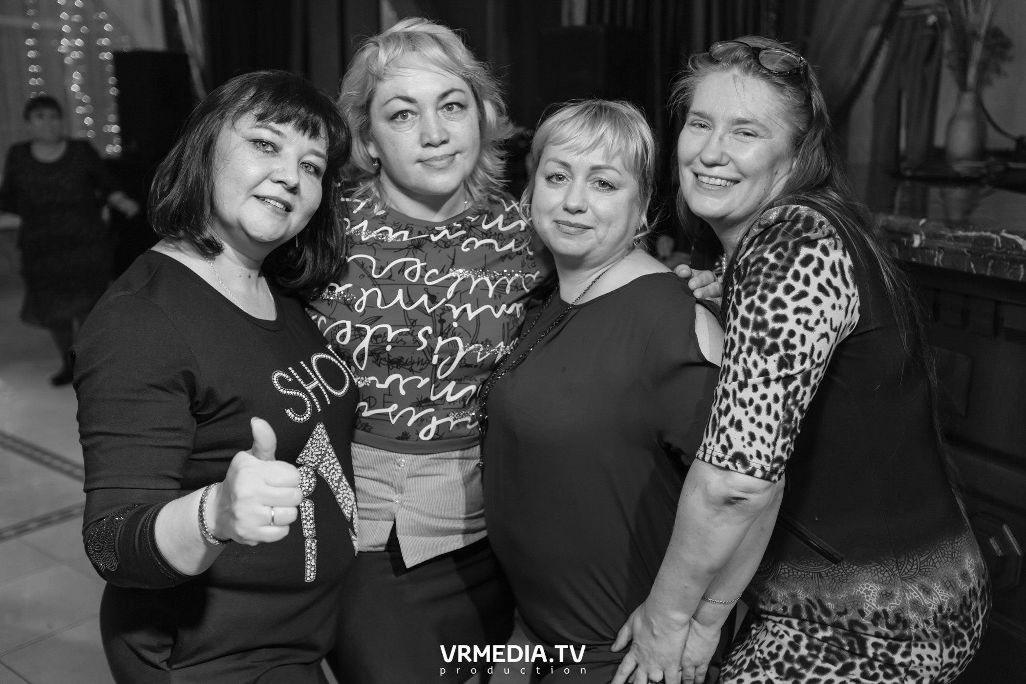 Международный женский день в ресторане «Лазурный Берег»