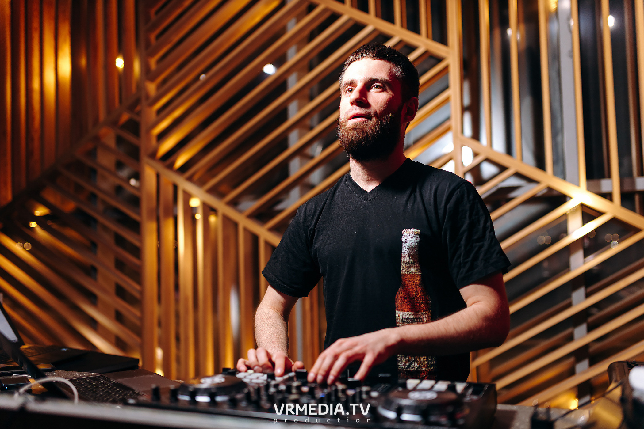 Выходные в баре «DOSKI»