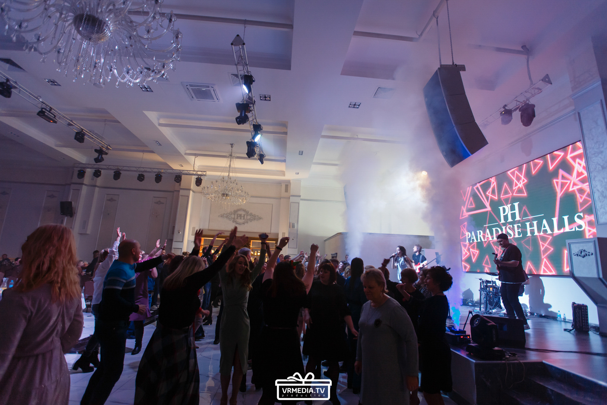 Новый год в ресторане «Paradise»