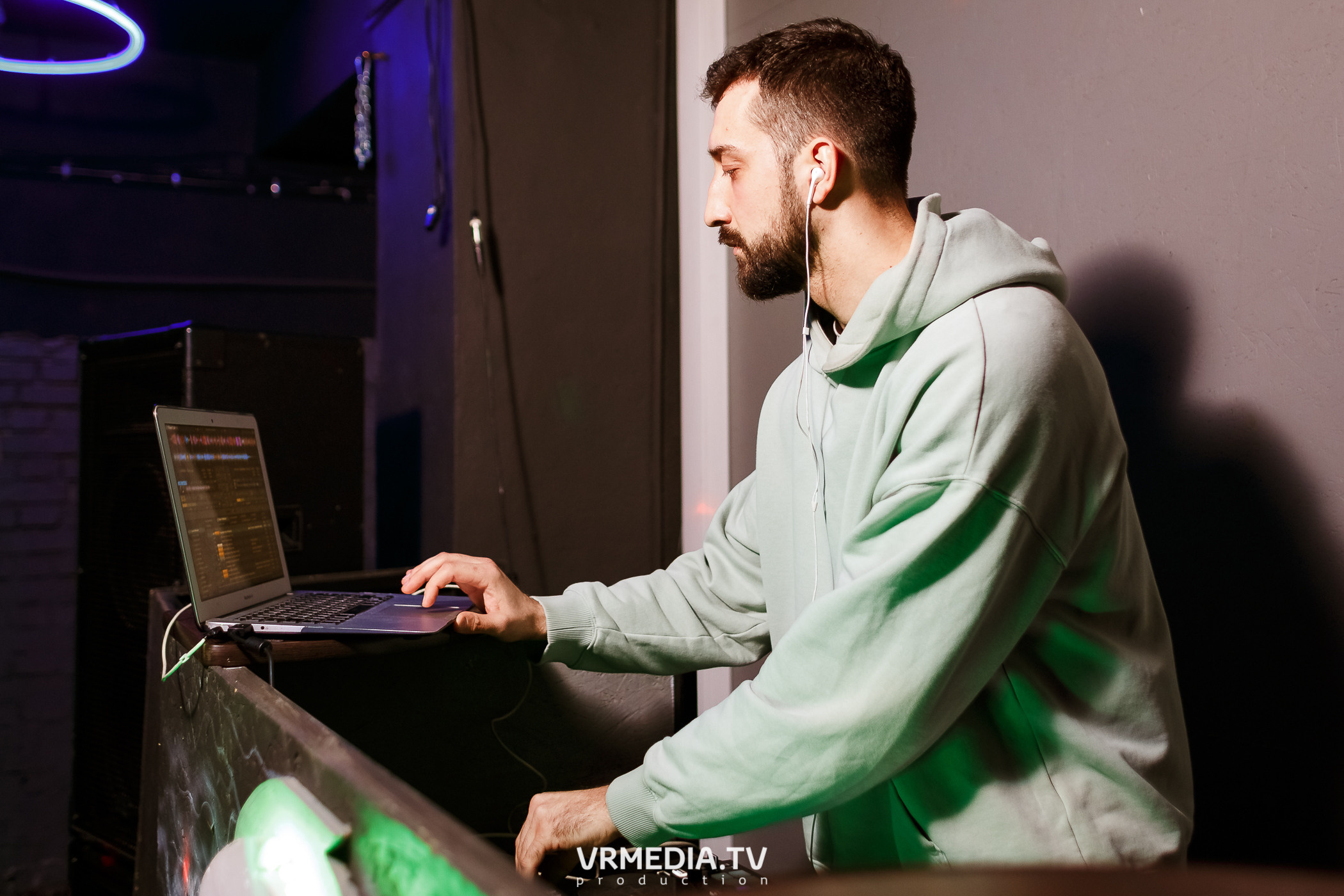 Международный женский день в баре «BORODA»