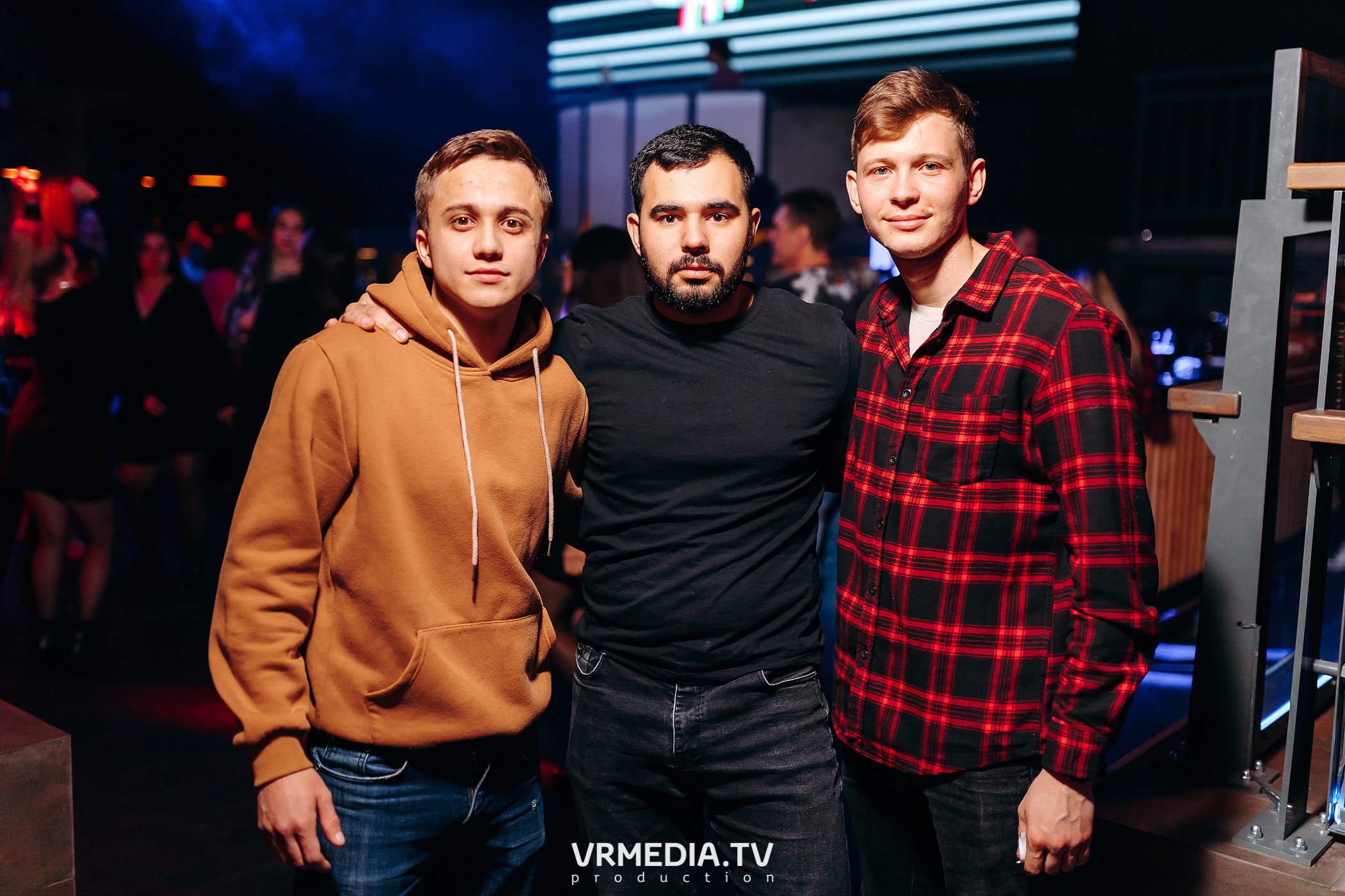 Live Broadcast в ночном клубе «ЭФИР»