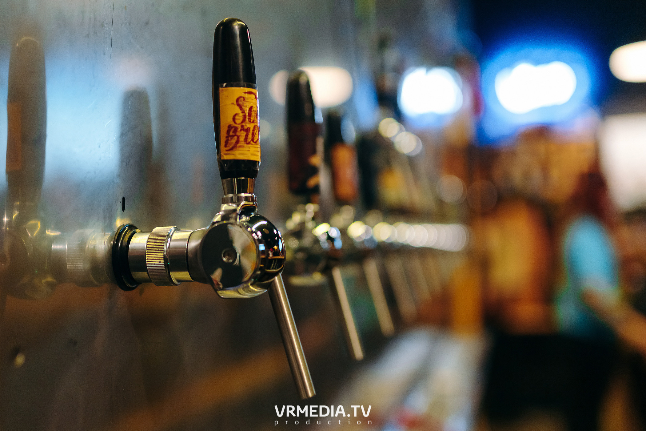 Happy birthday бар «Jawsspot»