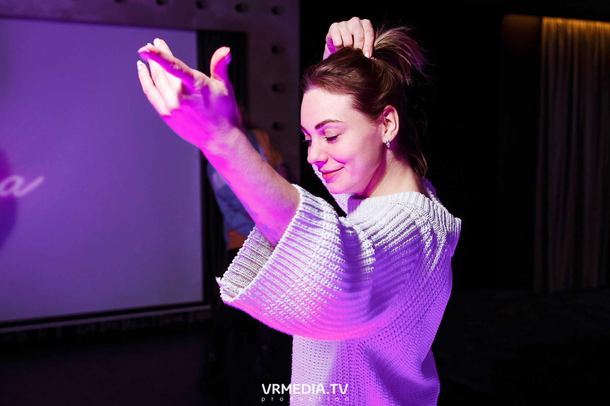 Spring Fever в караоке-баре «Volna»