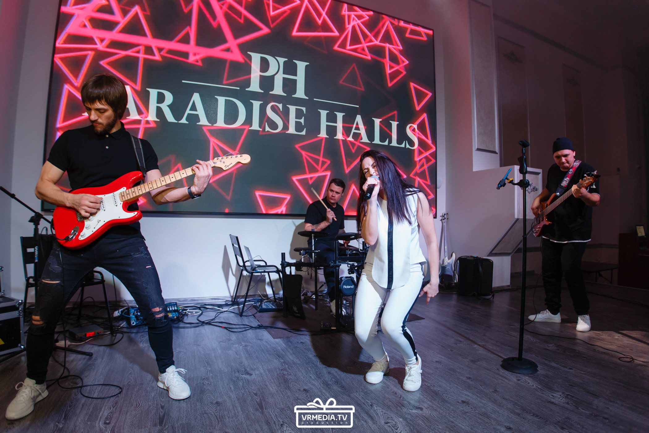 Новый год в ресторане «Paradise»