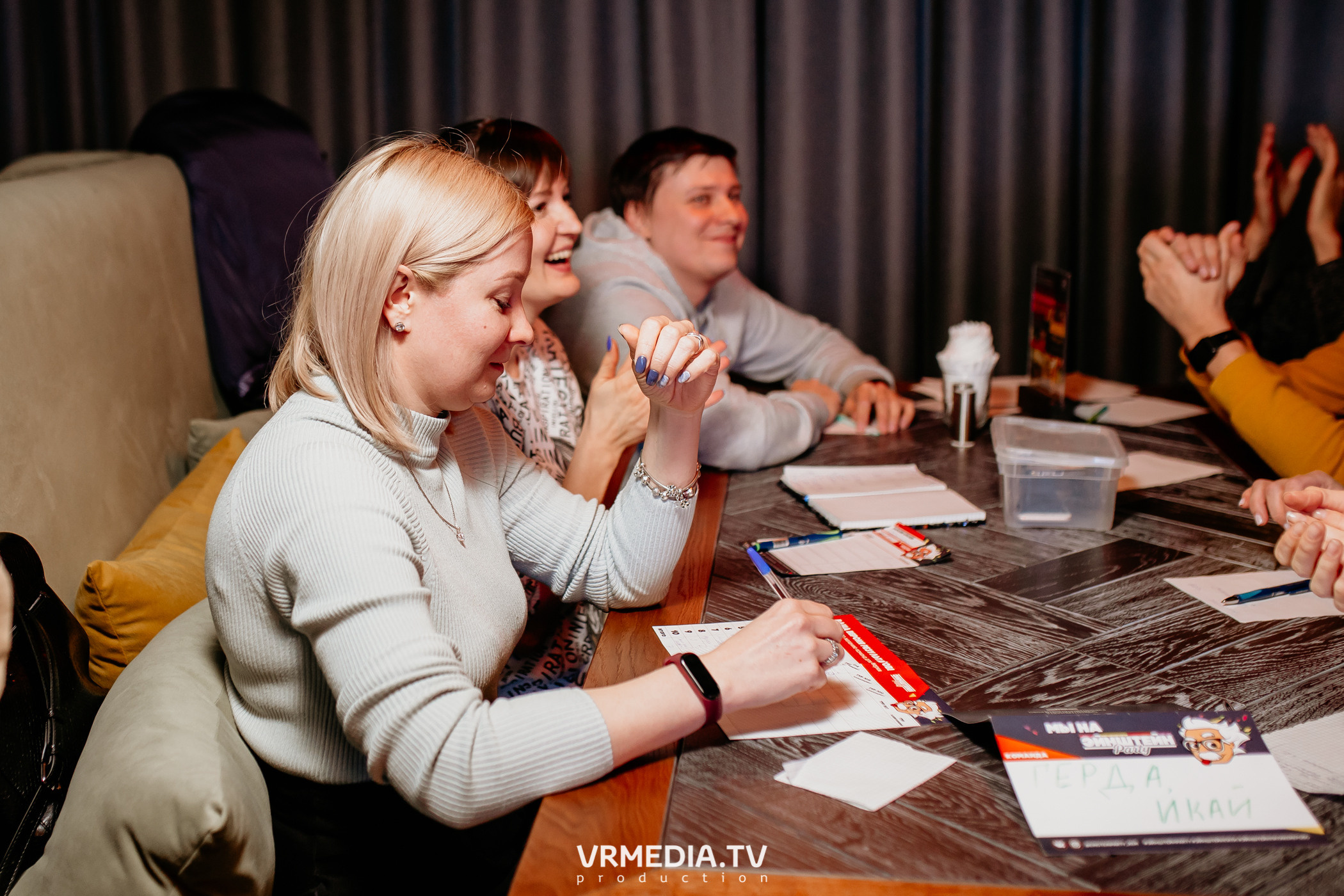 All stars Эйнштейн Party в караоке «Превью»