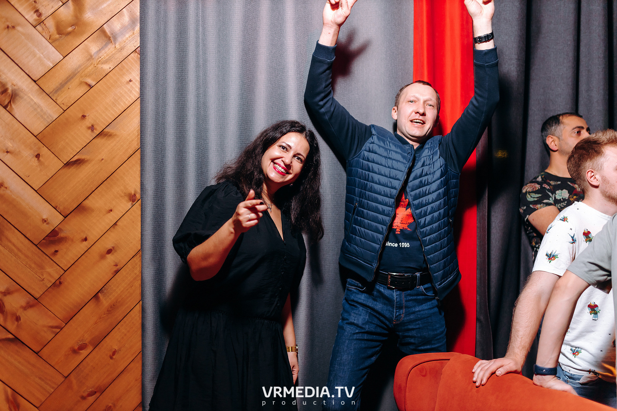 ЛИNДА в гриль-баре «Жара»