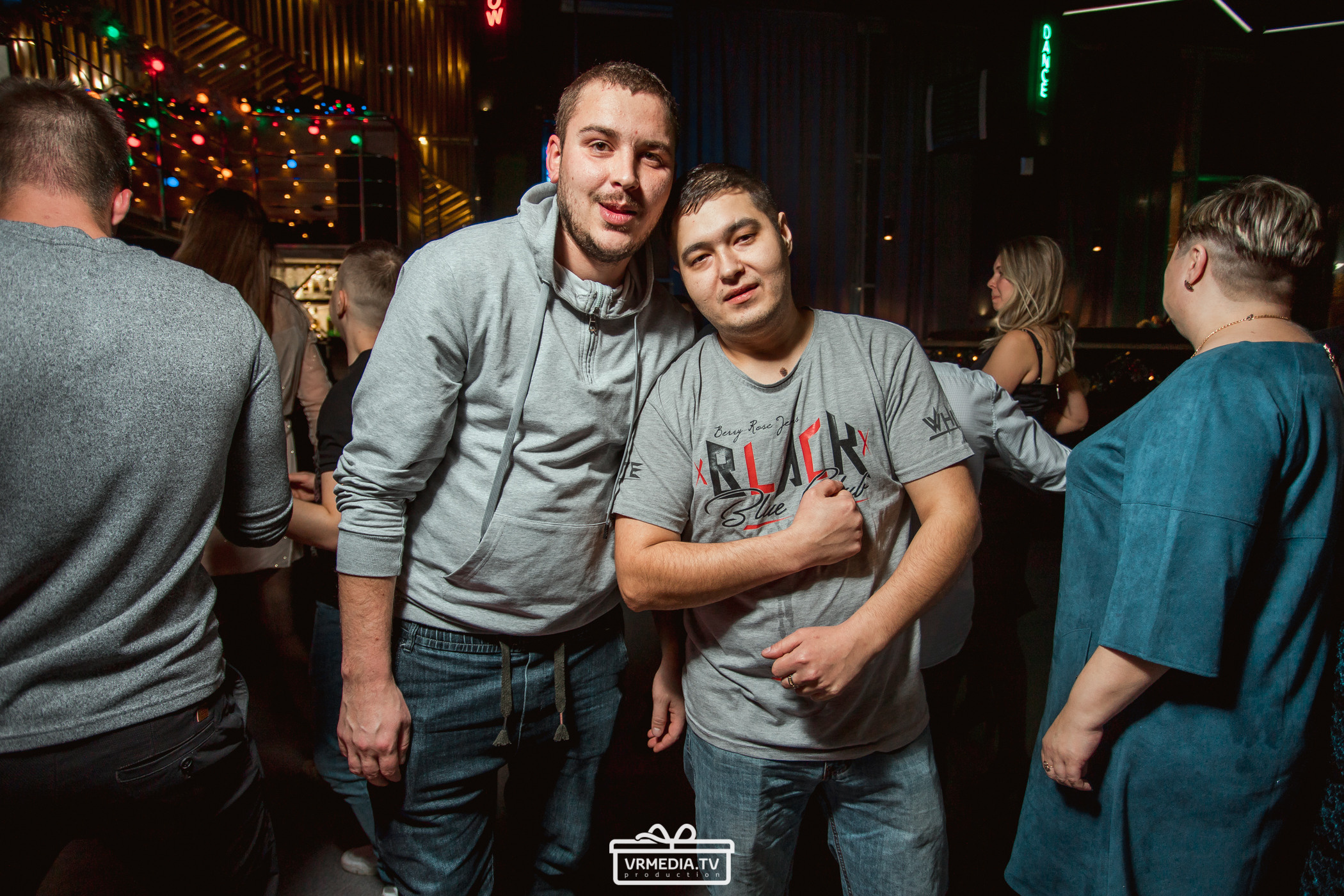 Новогодний вечер в баре «DOSKI»