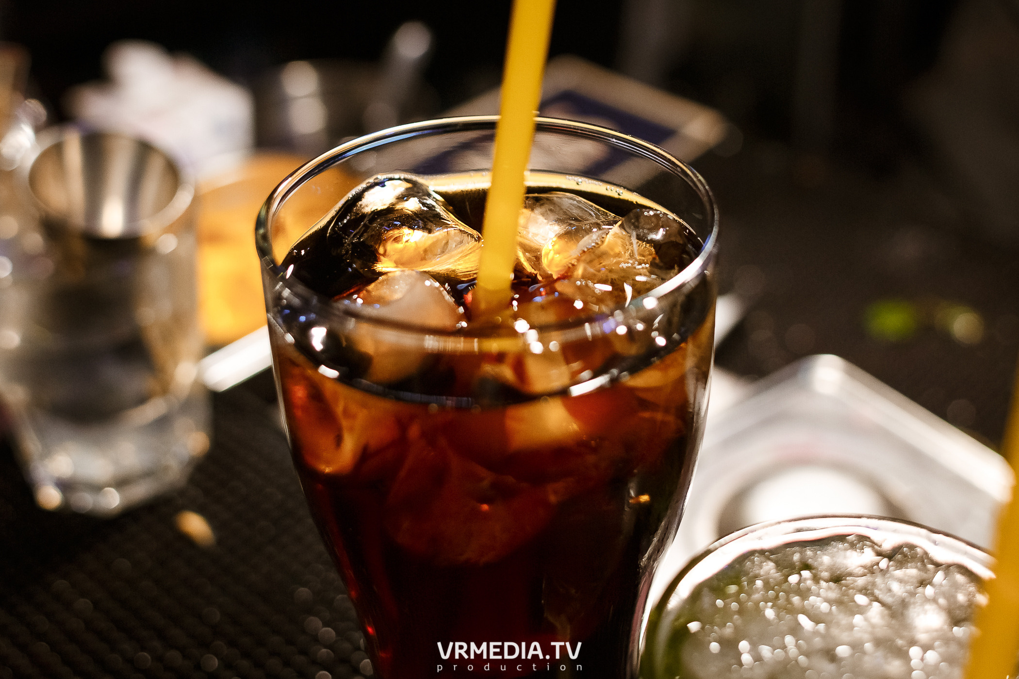 Выходные в баре «DOSKI»