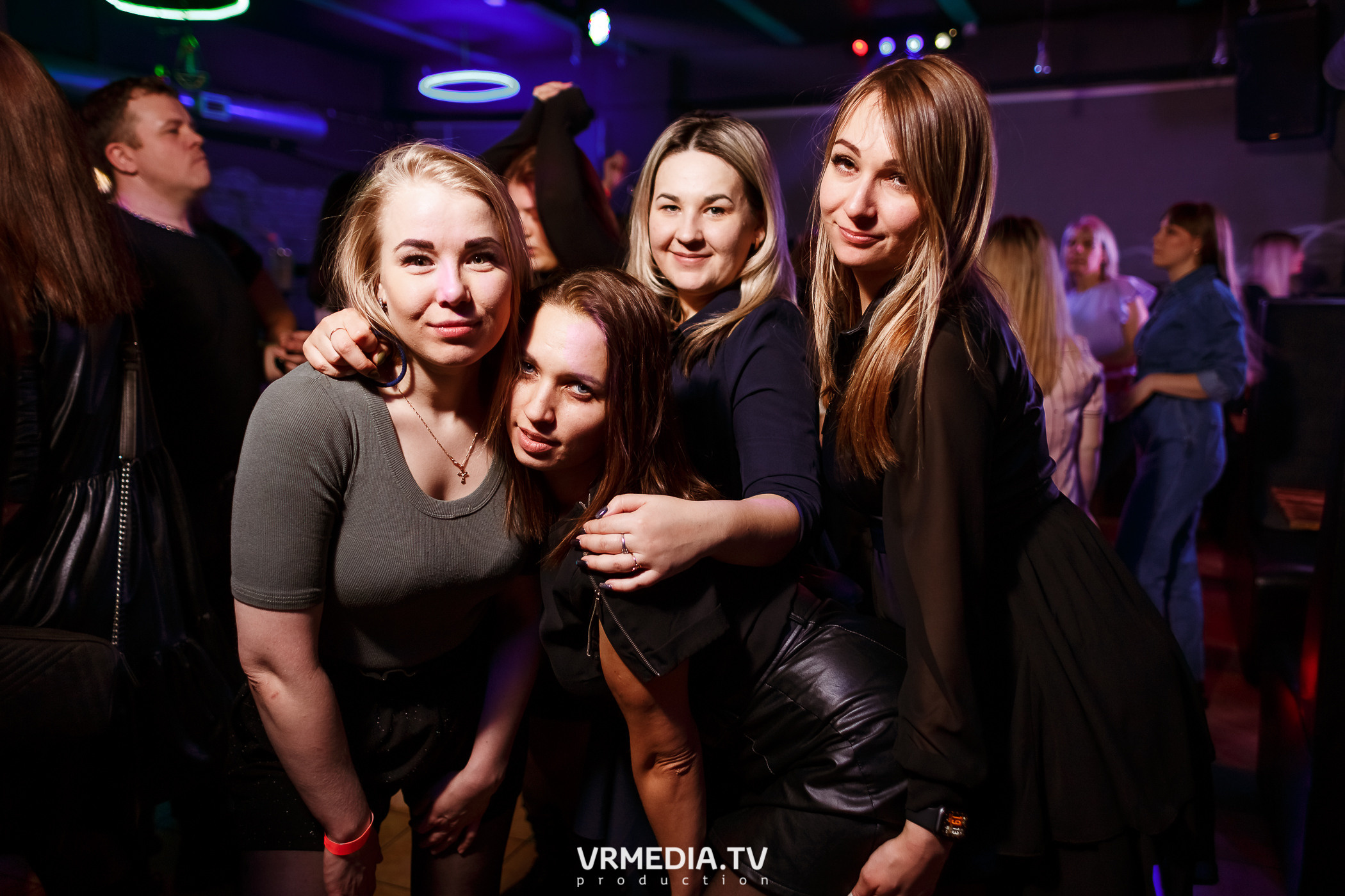 Международный женский день в баре «BORODA»