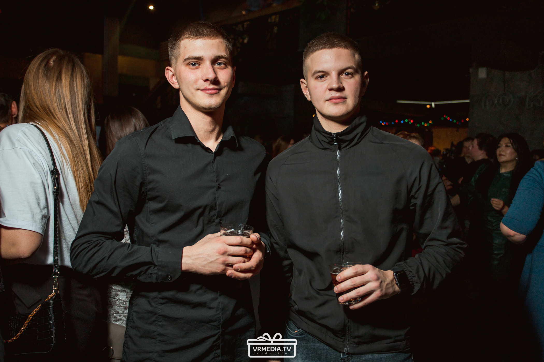 Новогодний вечер в баре «DOSKI»