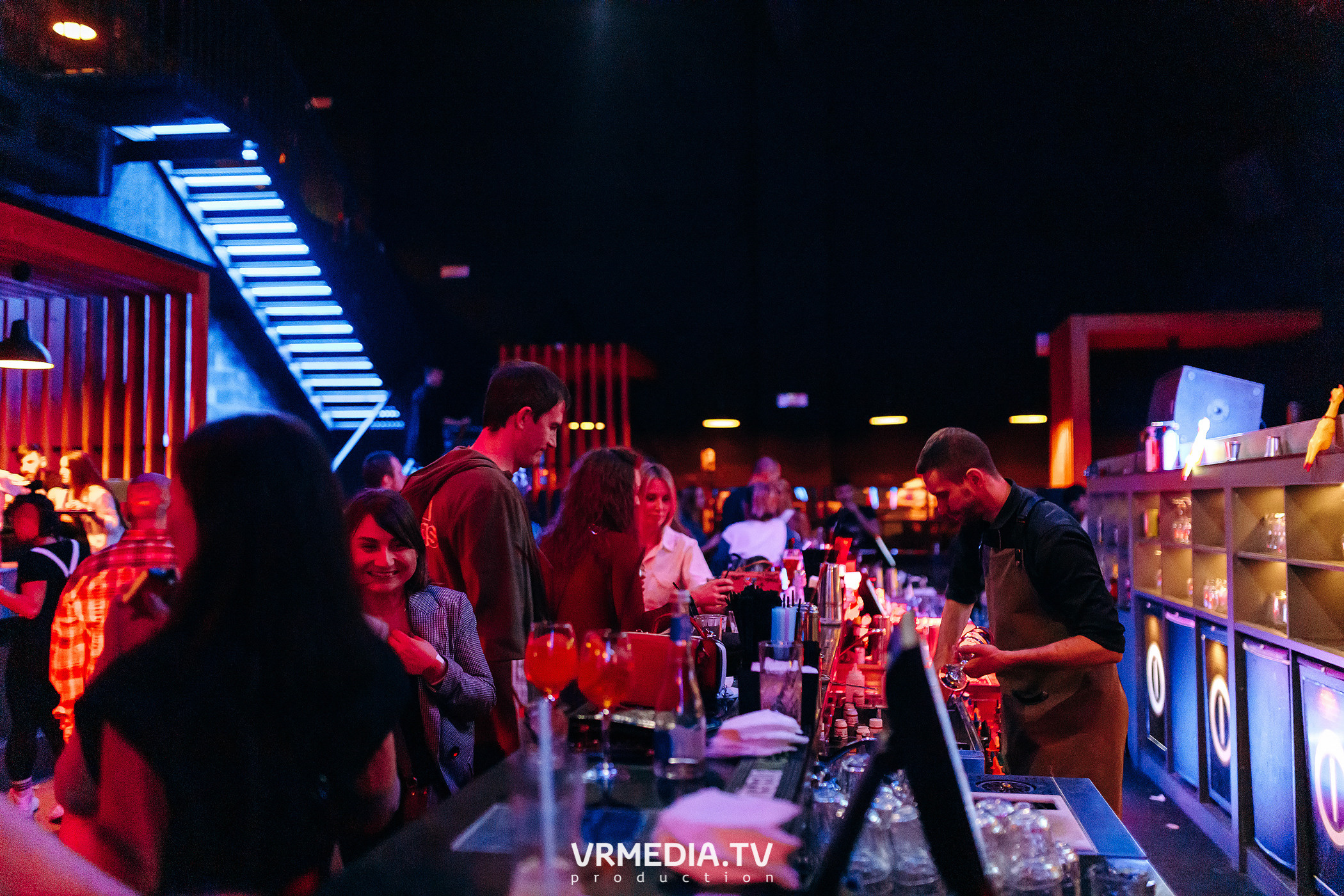 Live Broadcast в ночном клубе «ЭФИР»