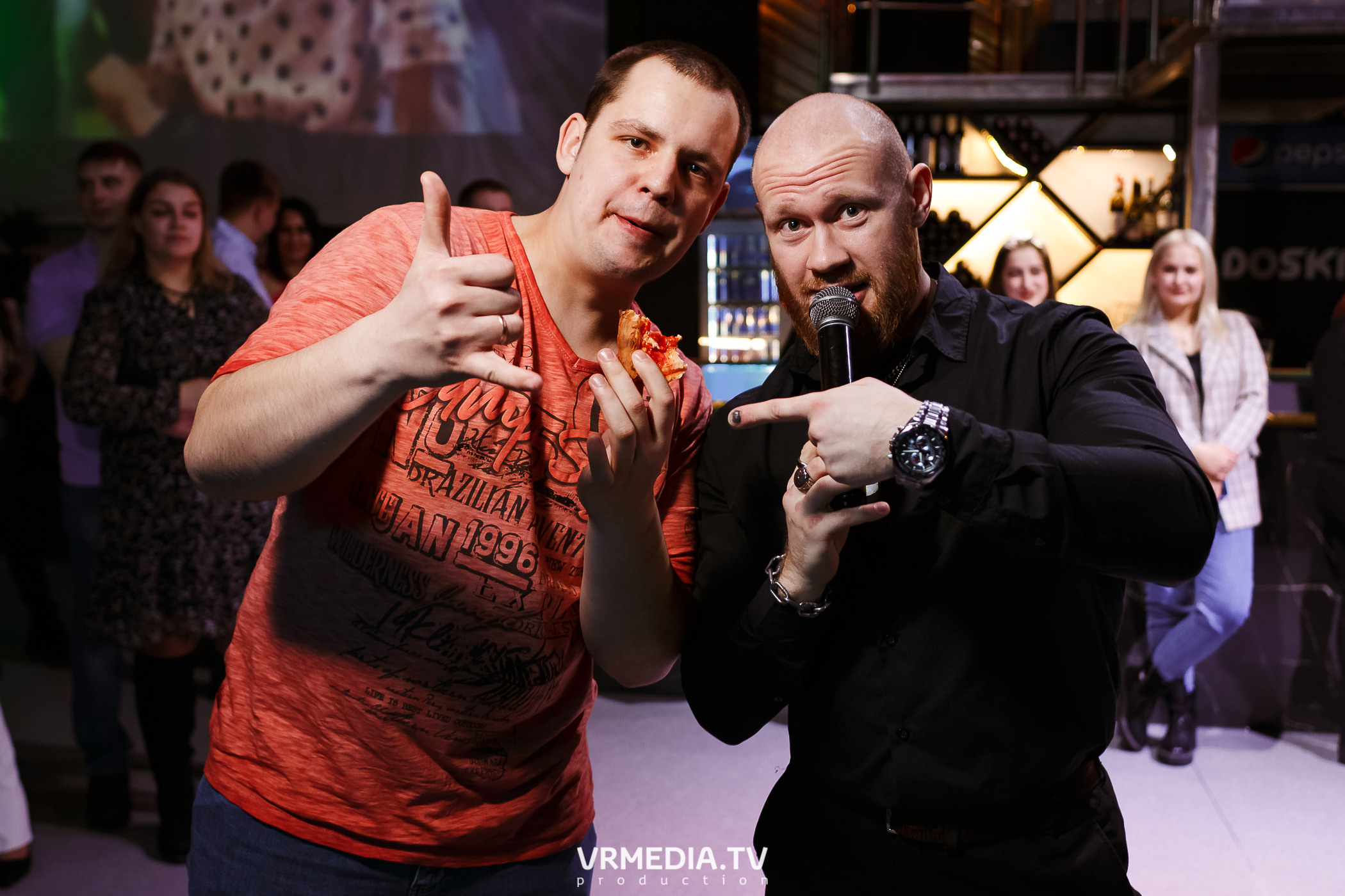 Выходные в баре «DOSKI»